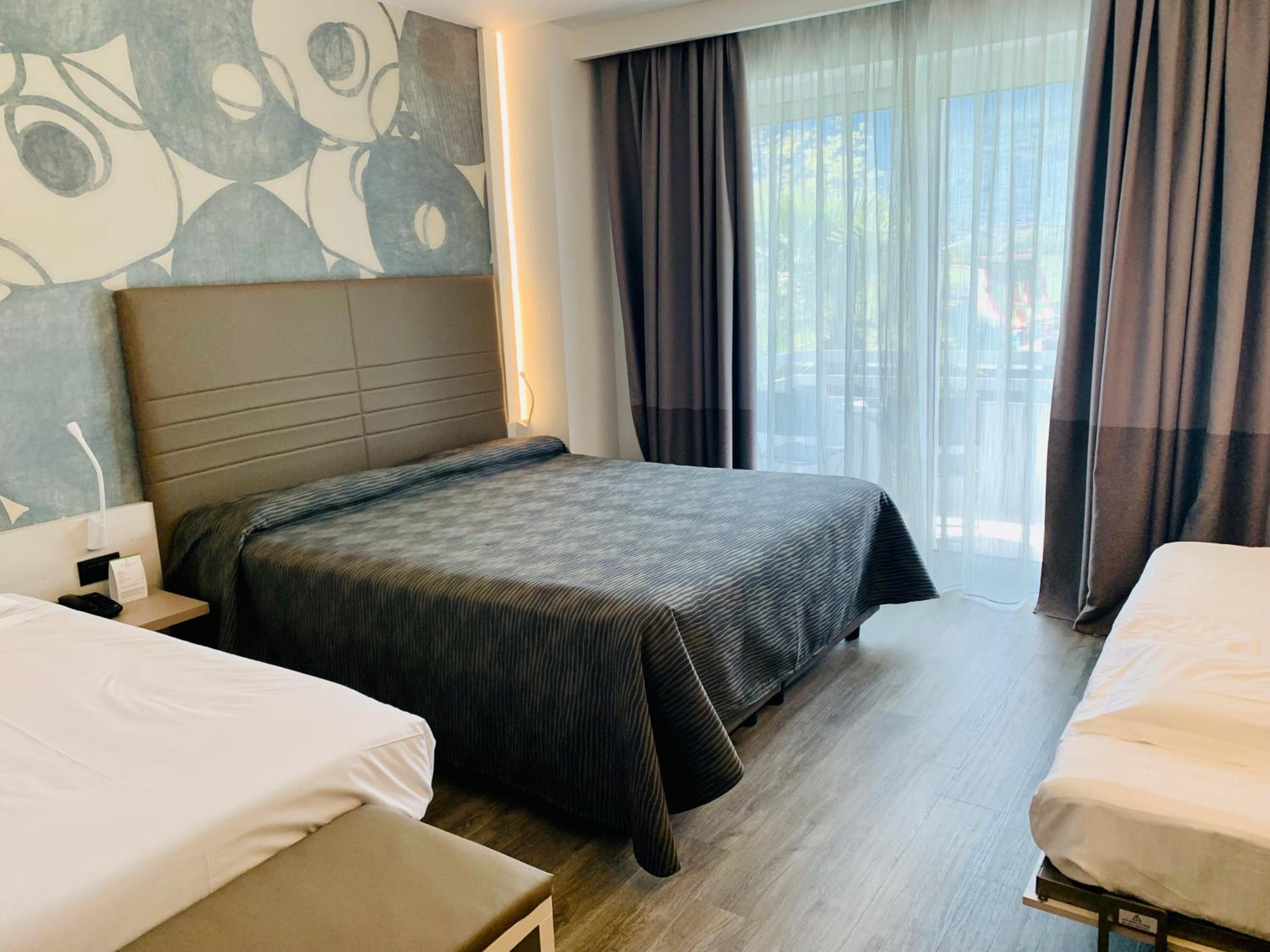 Comfort Triple Room with Garden View