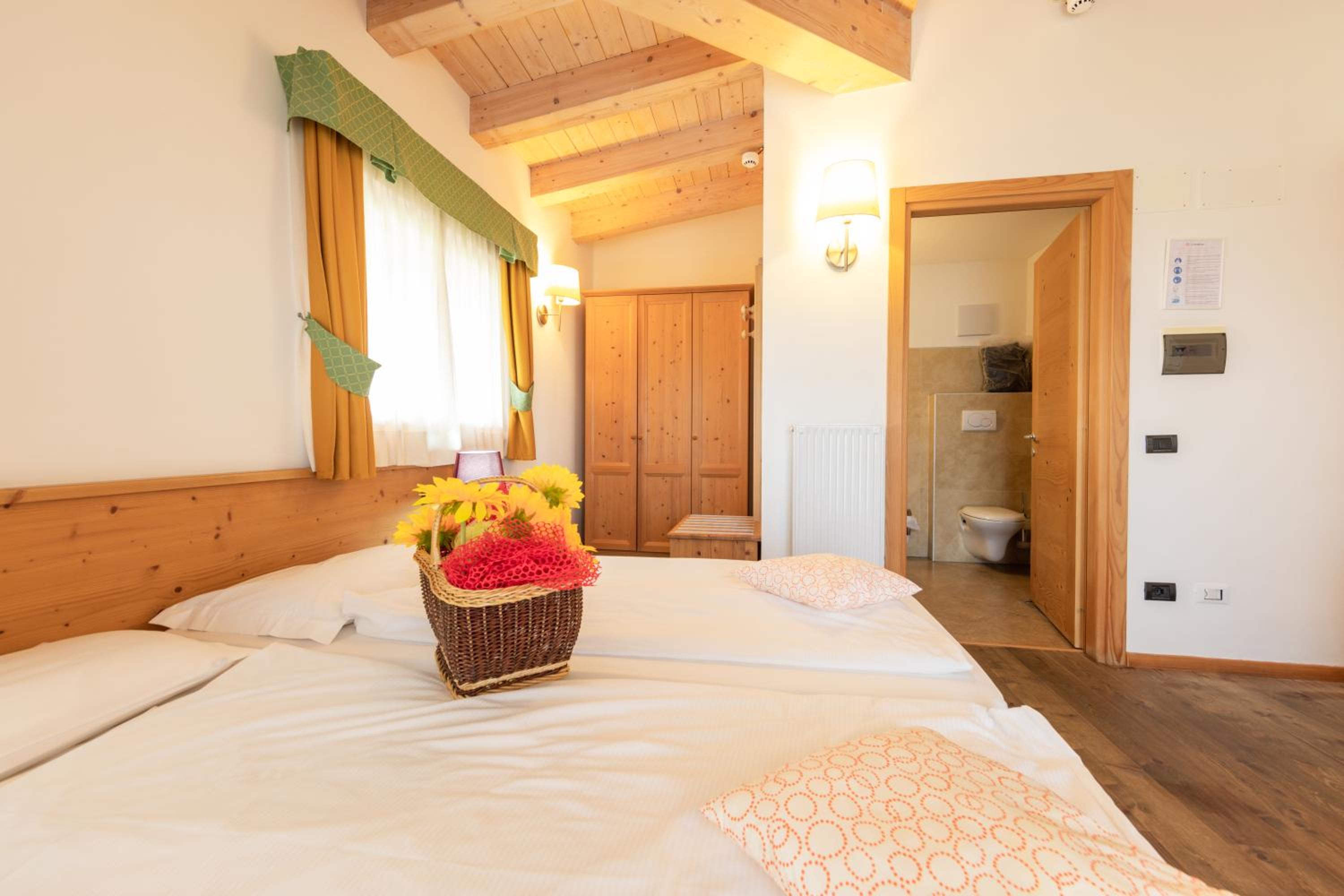 Double or Twin Room with Spa Access