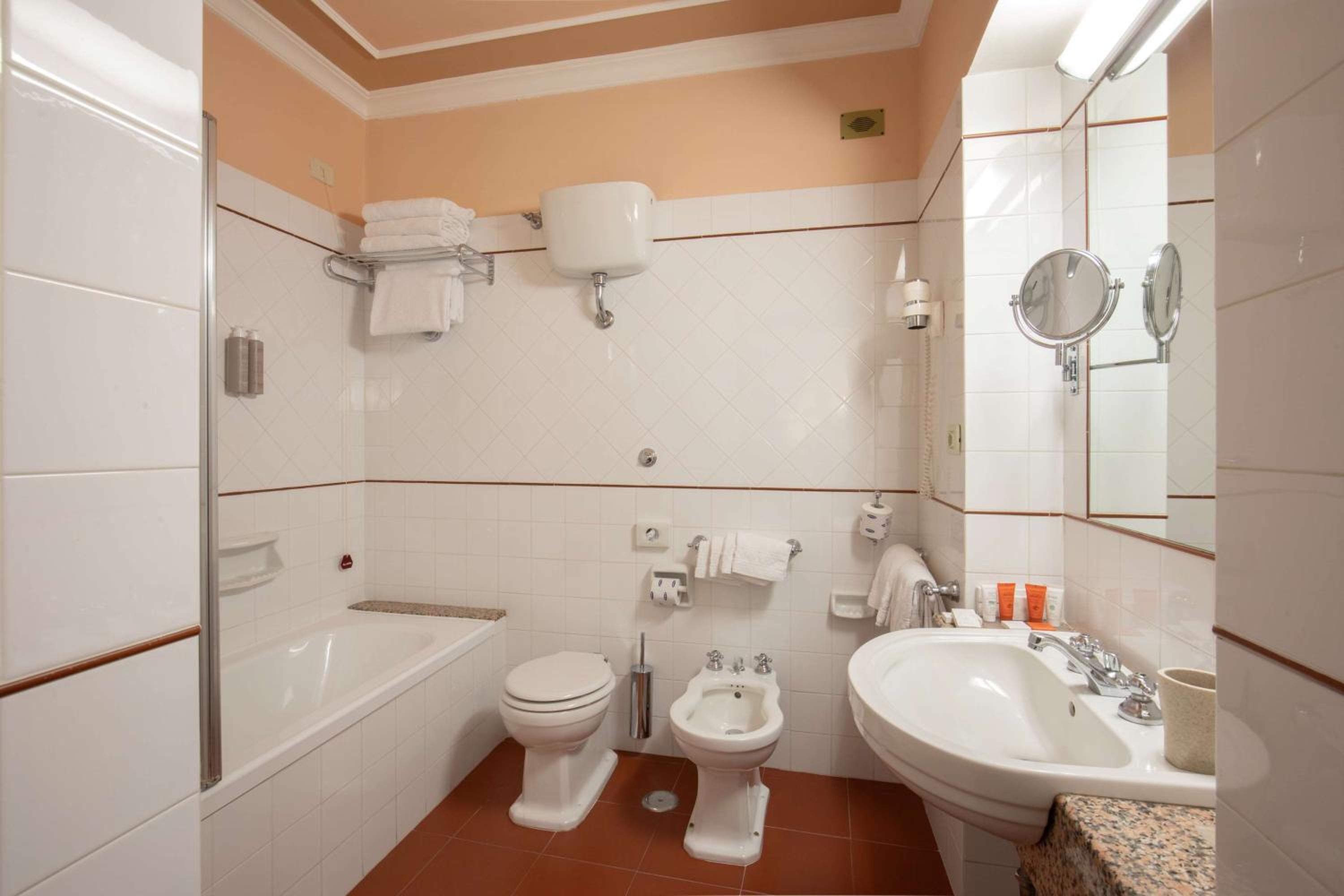 Standard Family Room with One Queen Bed and Two Single Beds - Non-Smoking