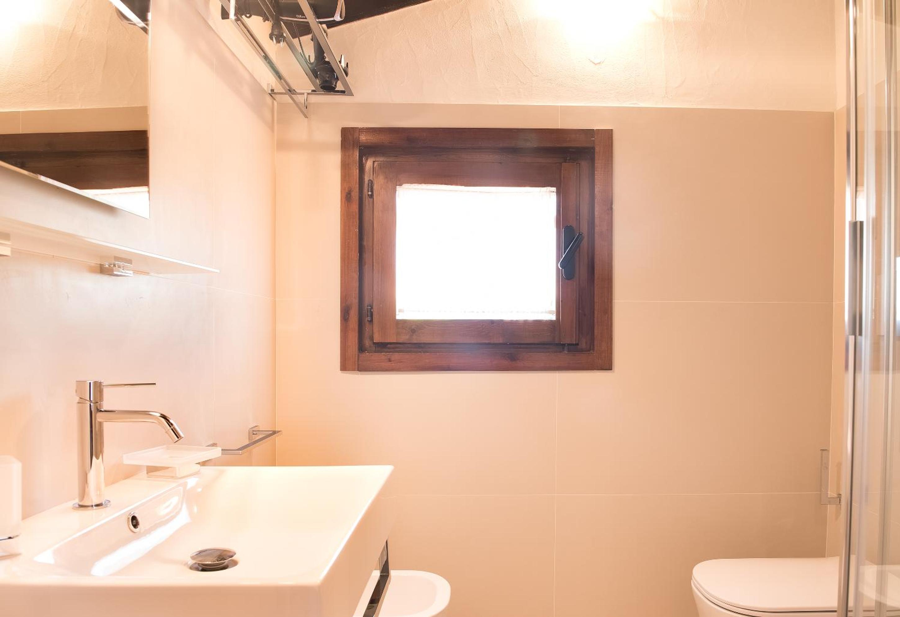 Three-Bedroom Villa with Sea View