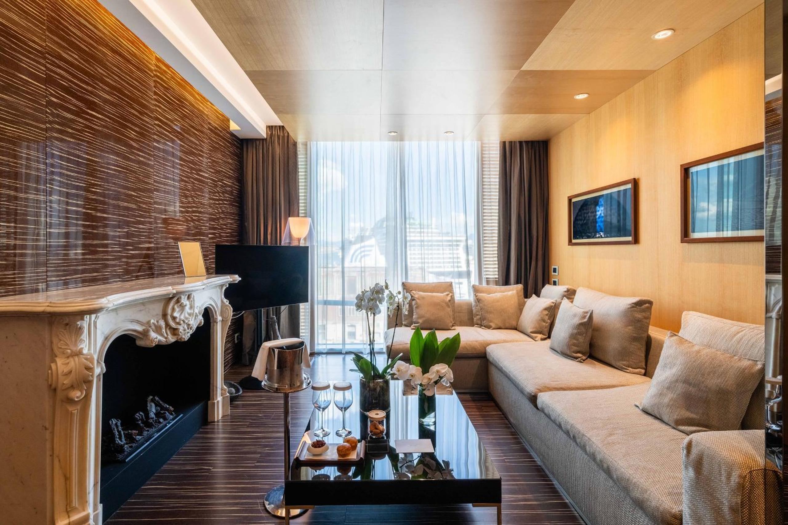 Grand Suite Harbor View