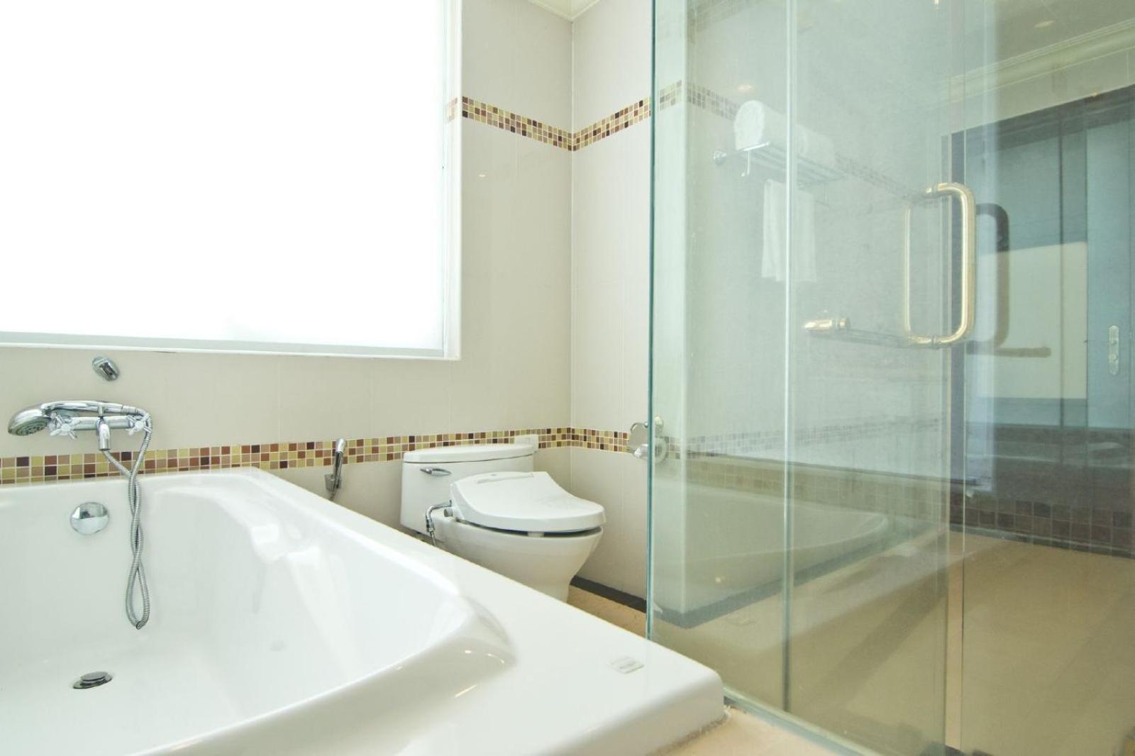 Duplex Three-Bedroom Suite