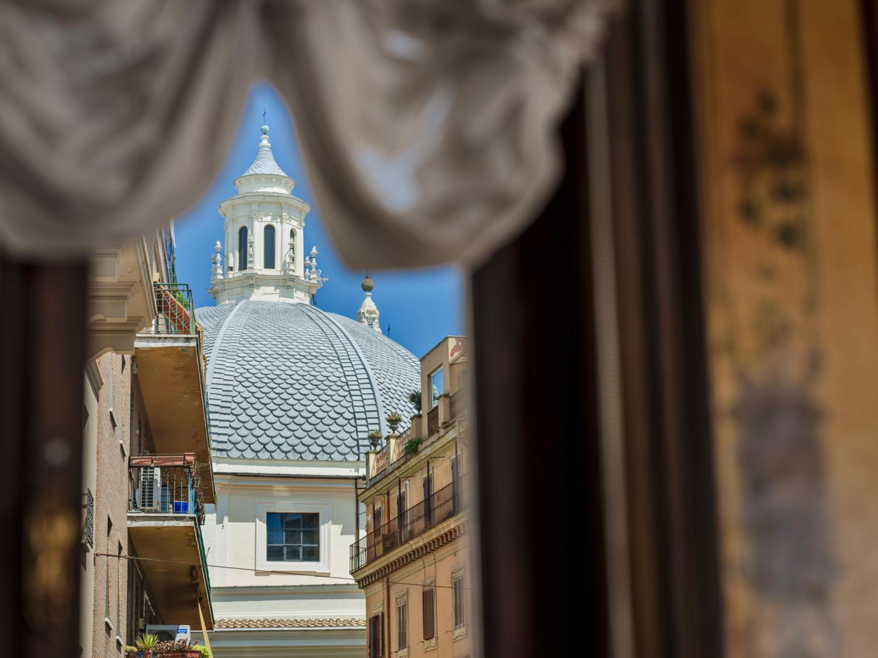 Prestige Deluxe Room with Balcony Matilde Di Canossa