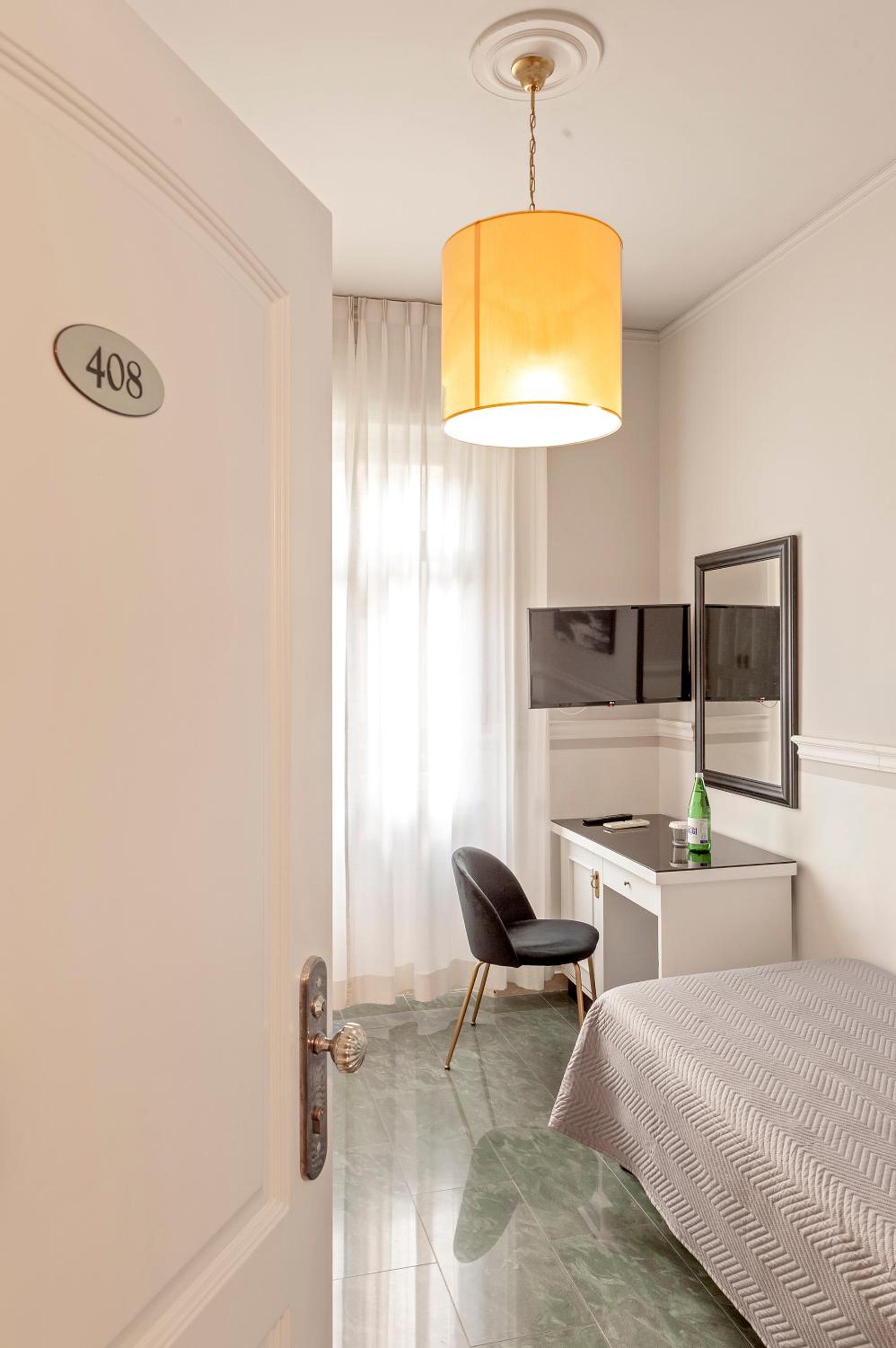 Single Room