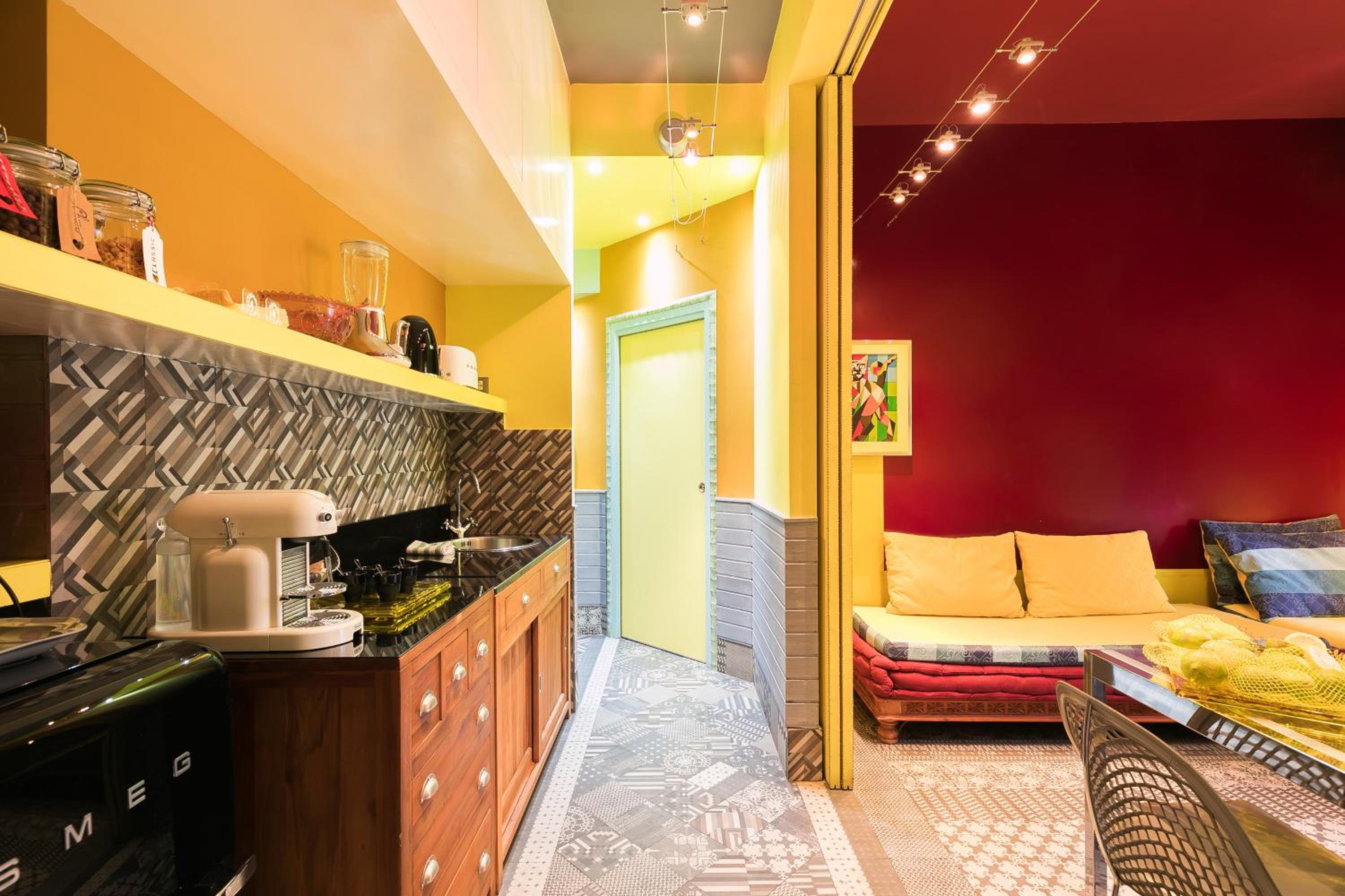 Superior One-Bedroom Apartment