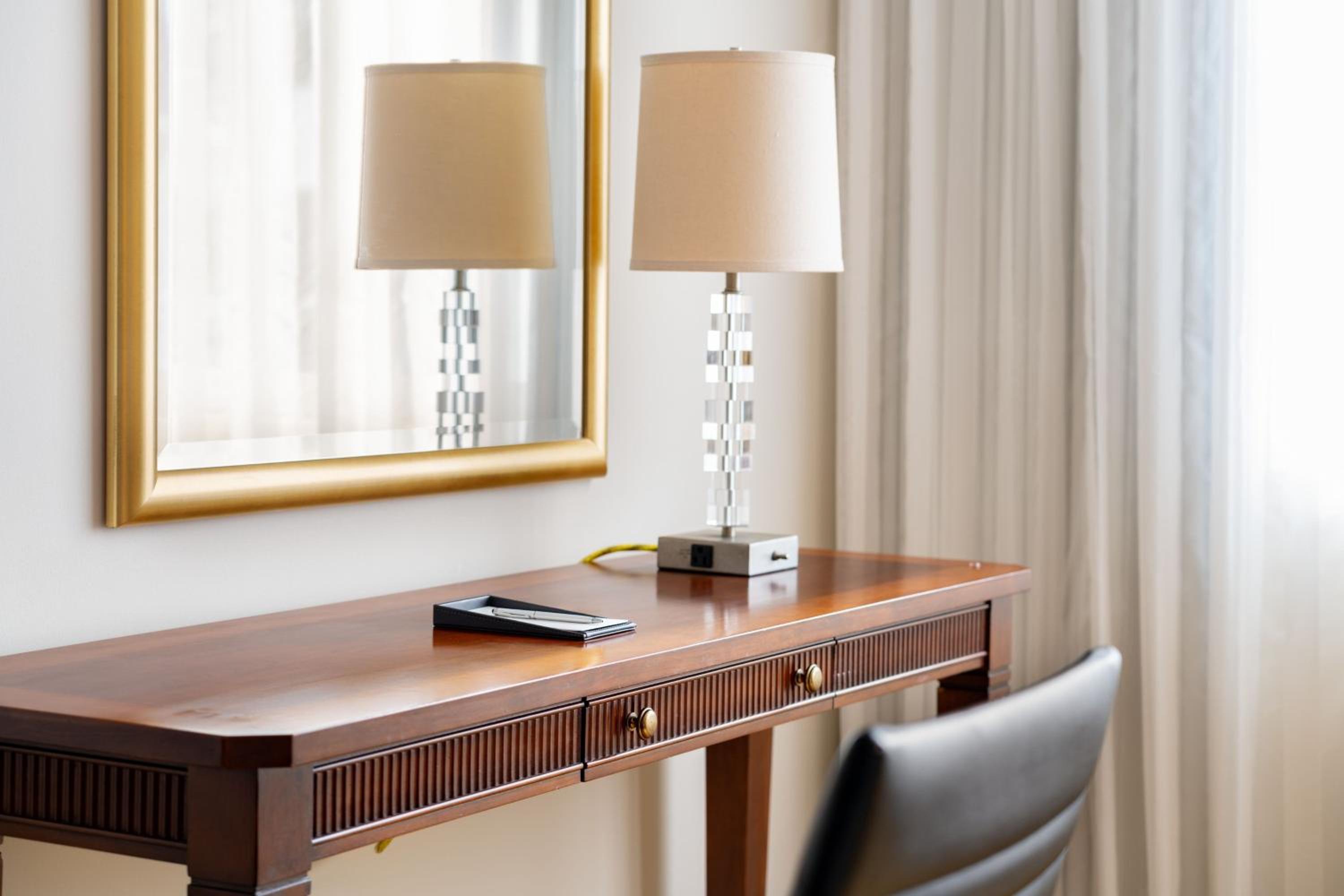 Concierge Level Guest Room with Two Double Beds and City View