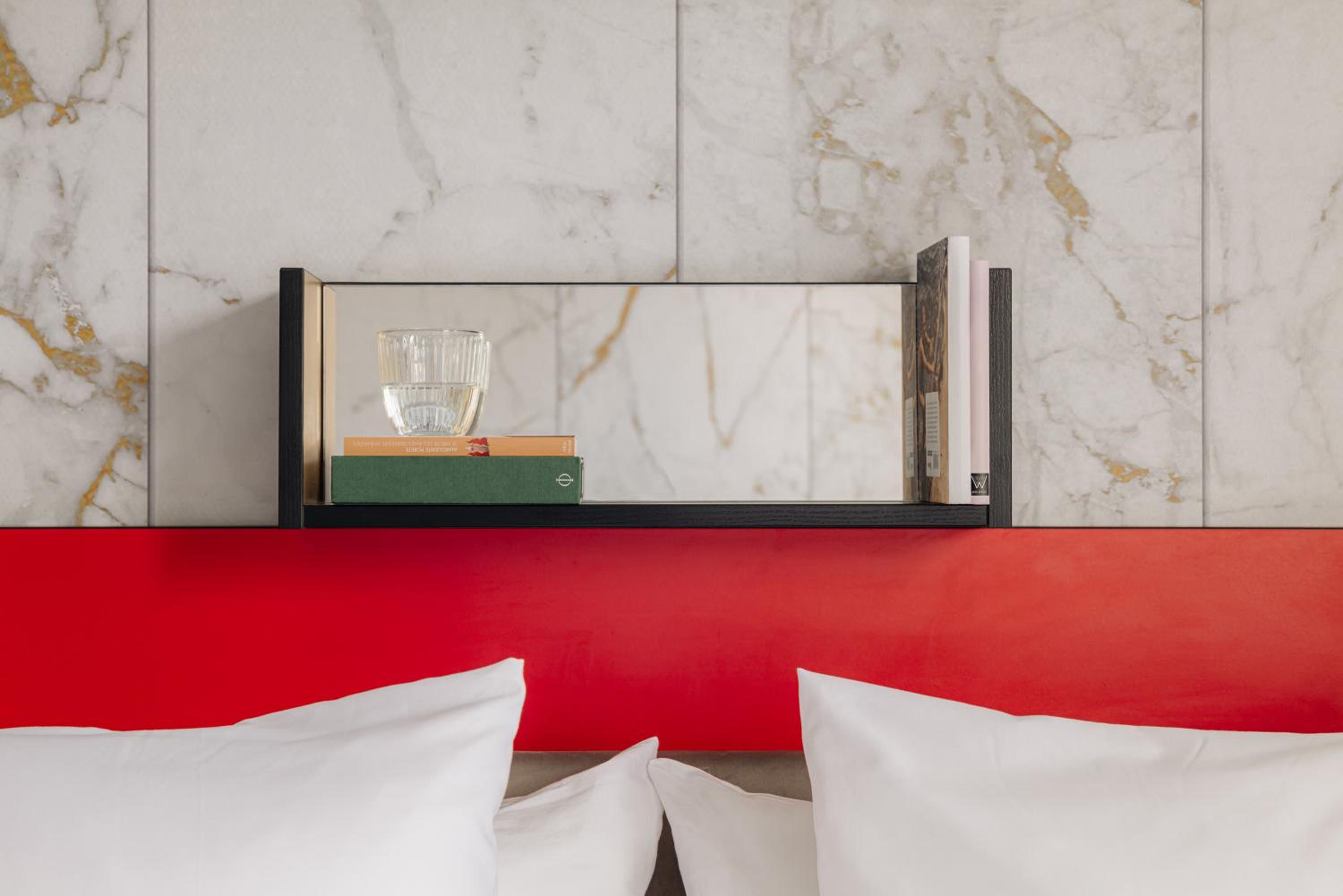 Comfort Room 1 Double Bed