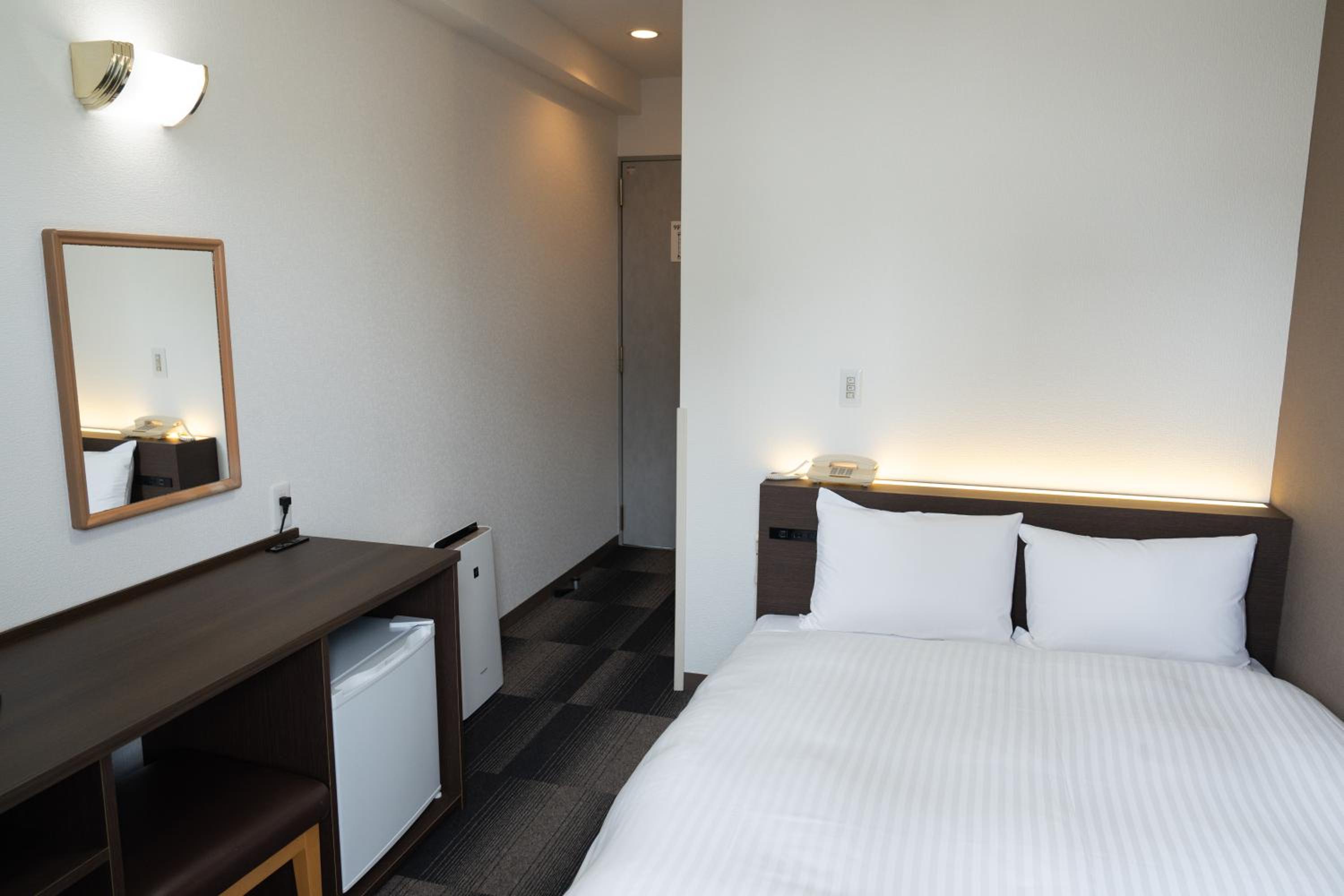 Double Room - Non-Smoking 