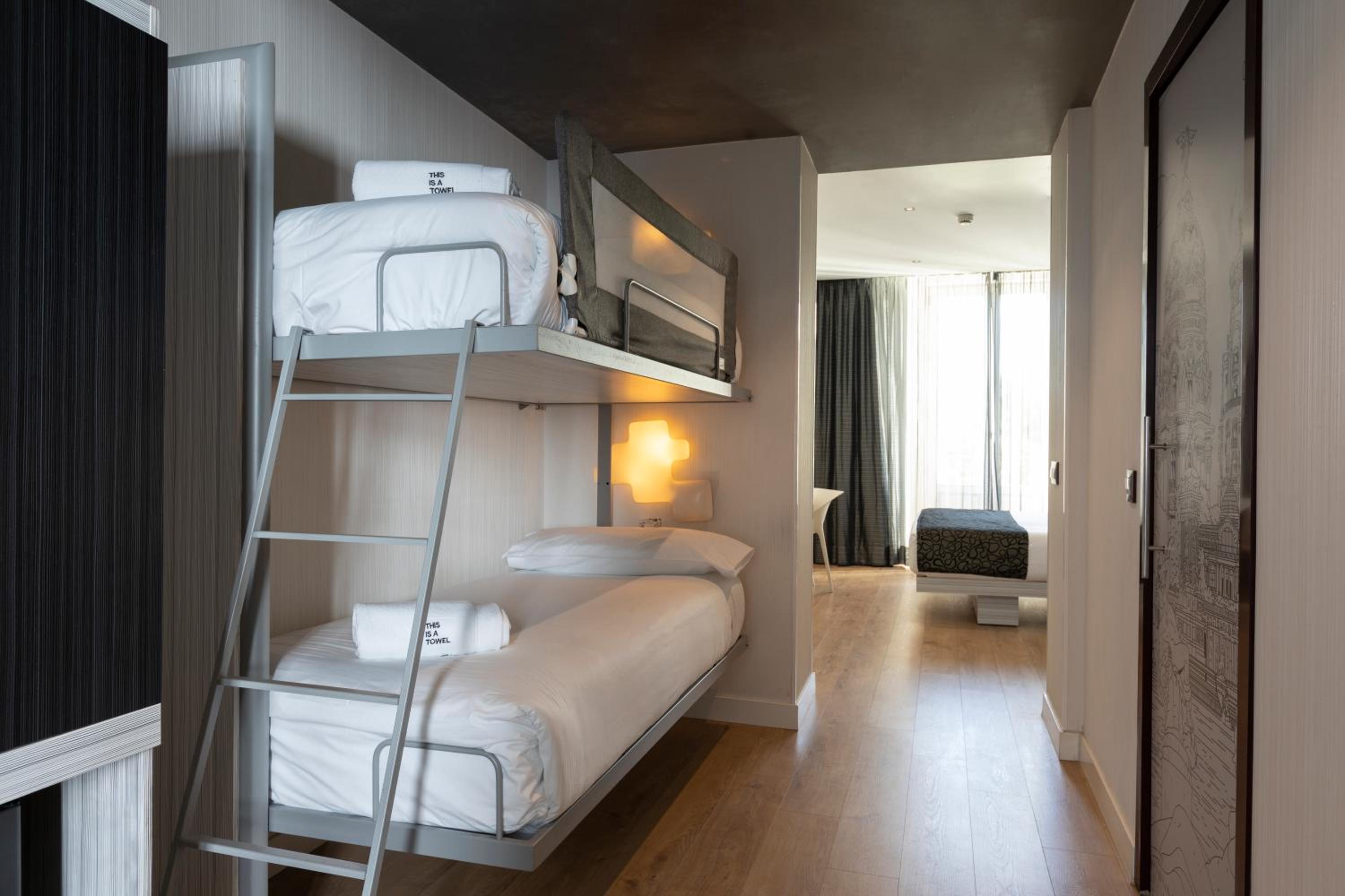 Quadruple Room (4 Adults)