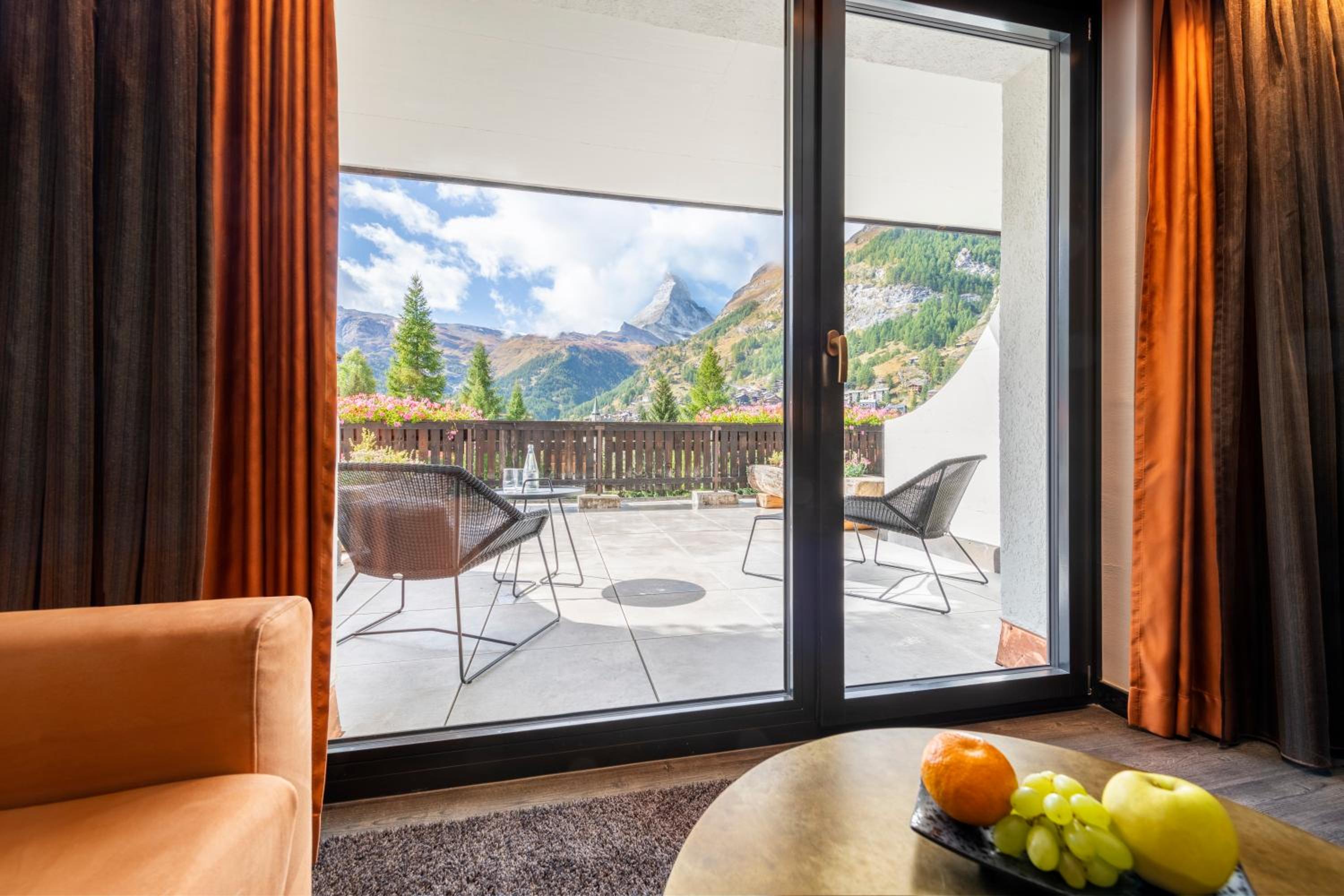 Superior Double Room with Panoramic Matterhorn View and Balcony