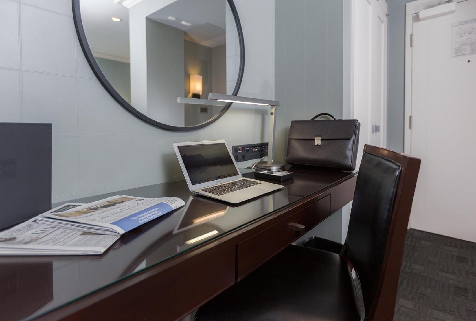 Executive King Suite