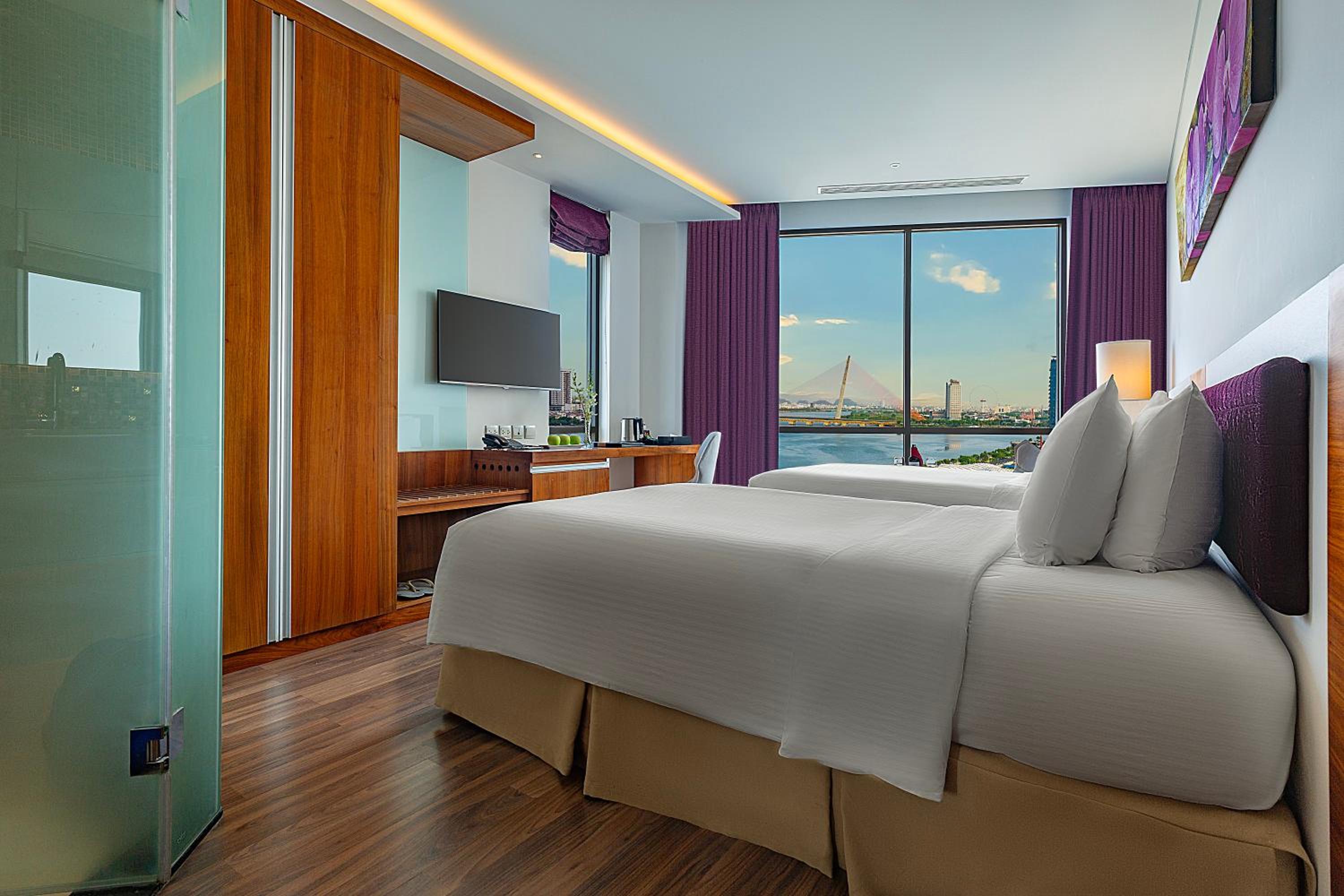 Deluxe Twin Room with River View