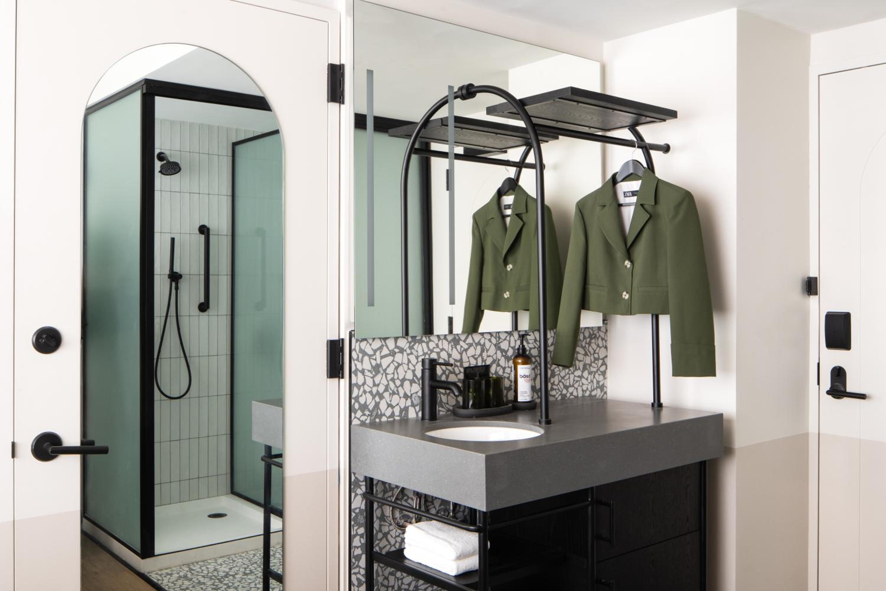 Flex Room with Wall Bed