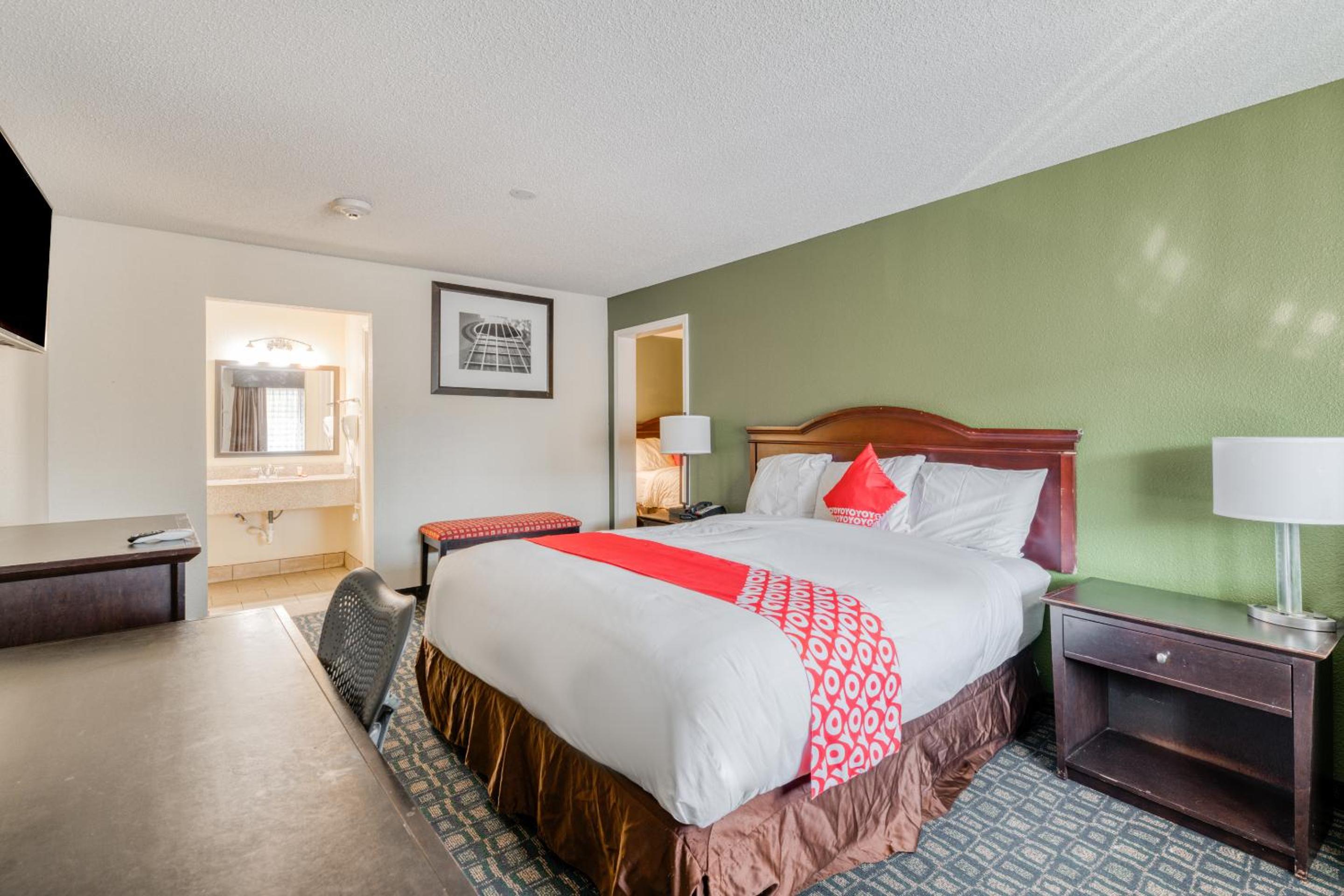 Two-Bedroom Suite