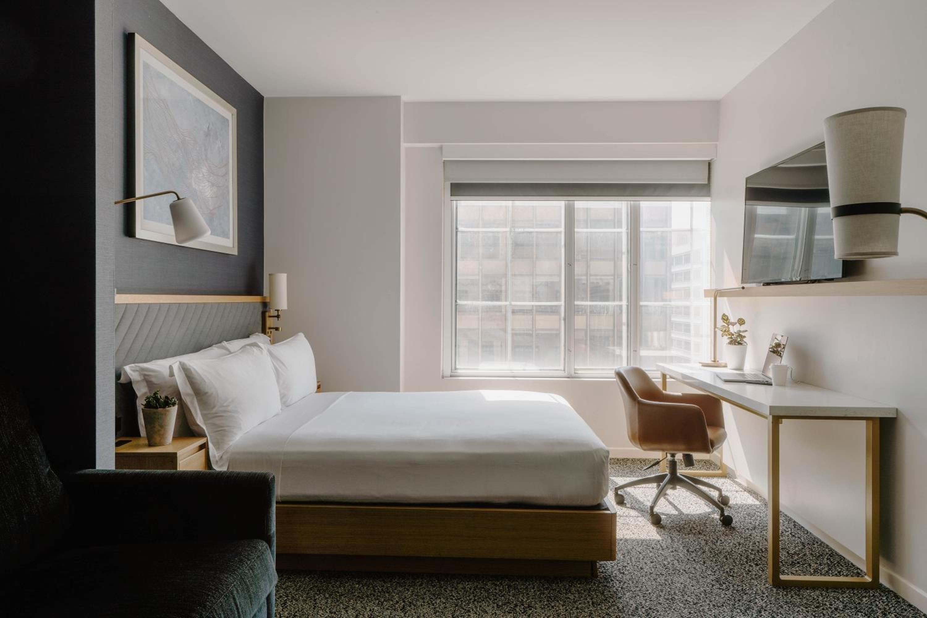 Superior Queen Room