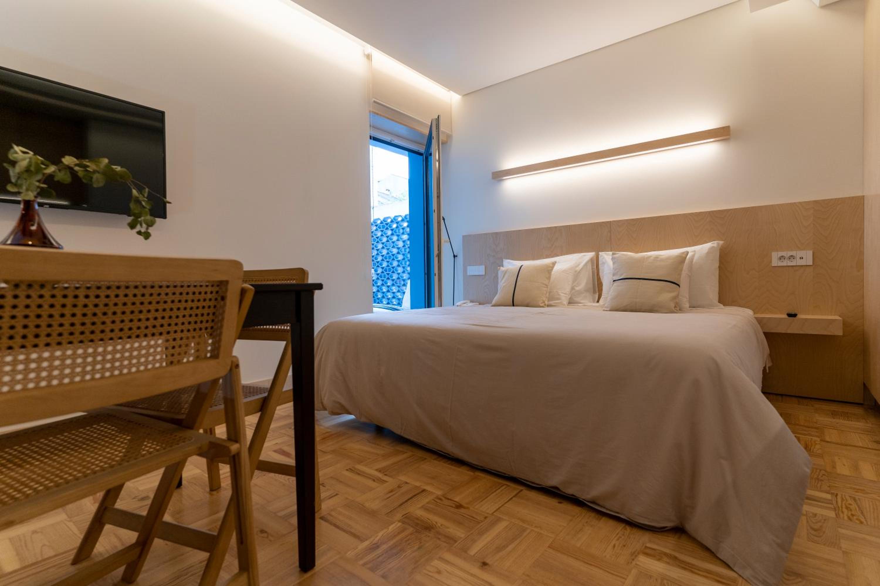 Superior Apartment