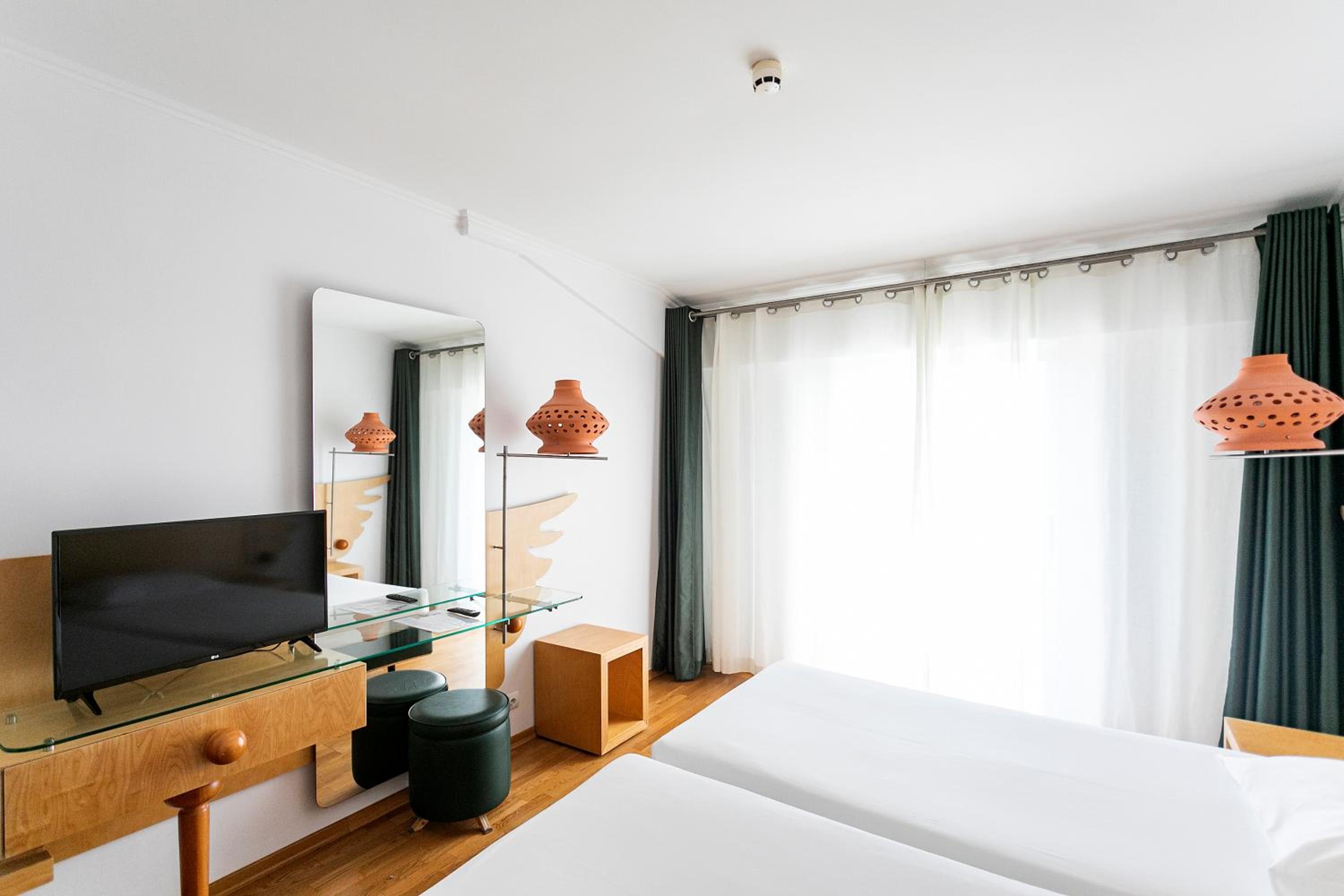 Comfort Double or Twin Room