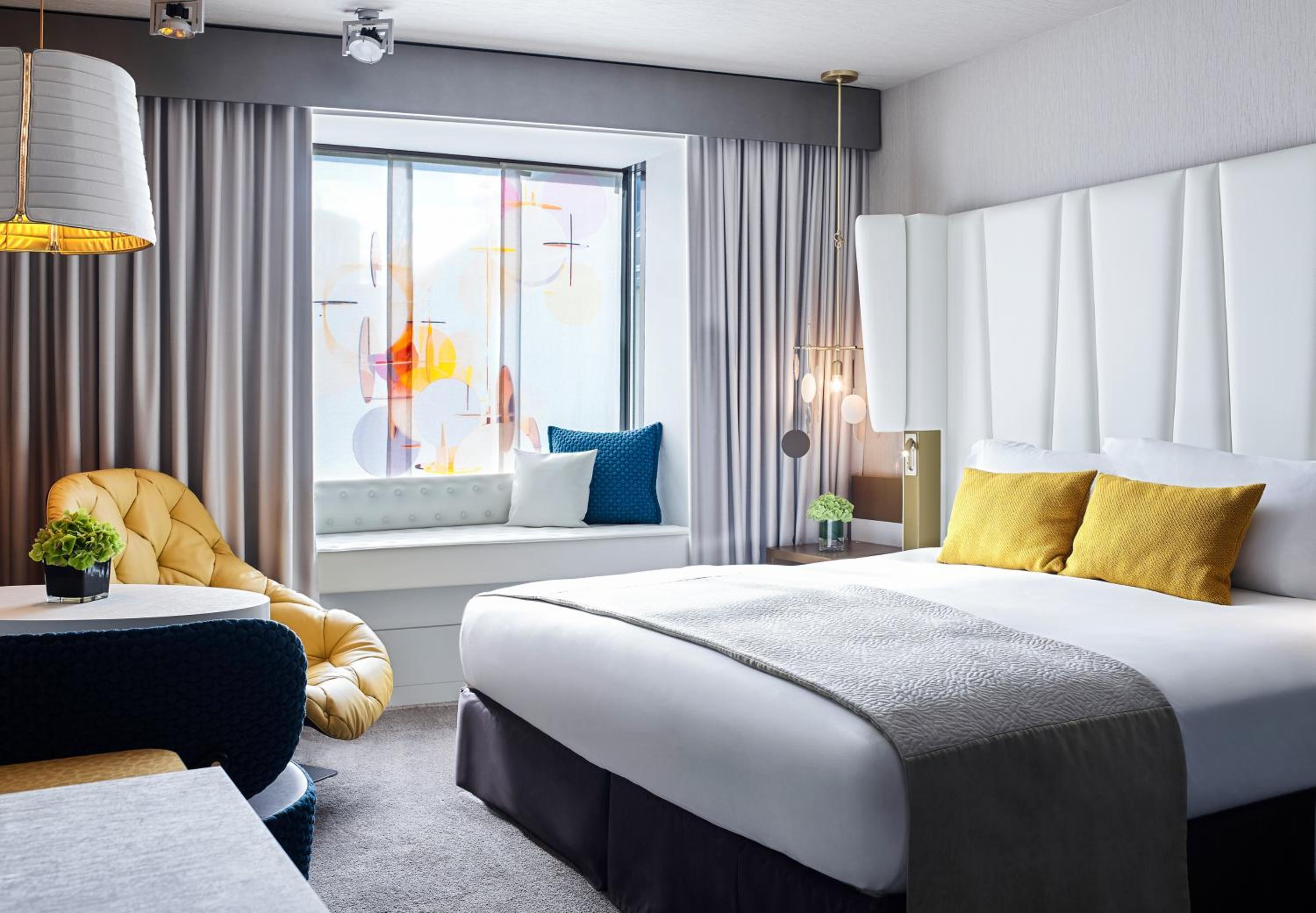 Luxury King or Twin room