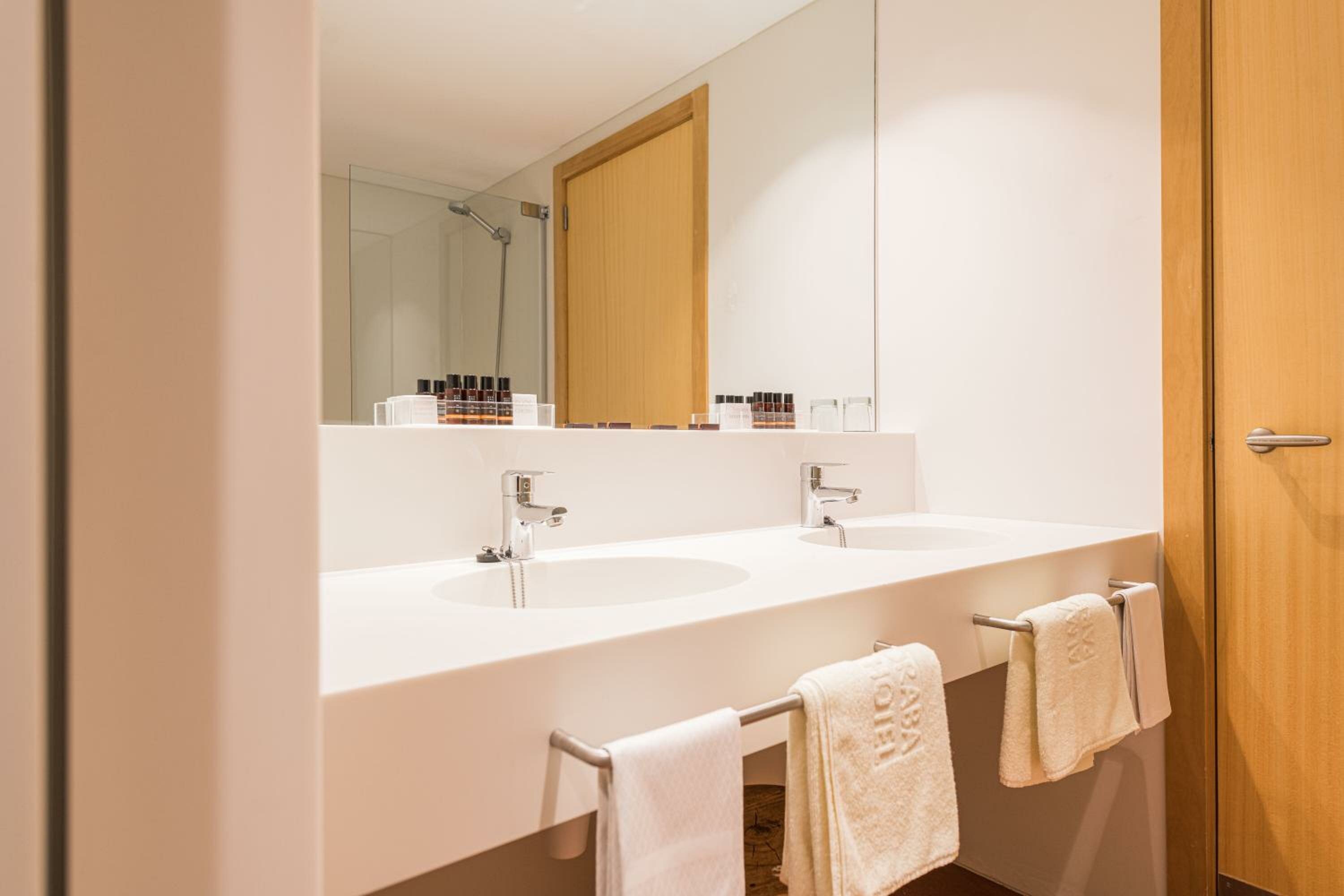 Double Room with Sea View and Extra Bed