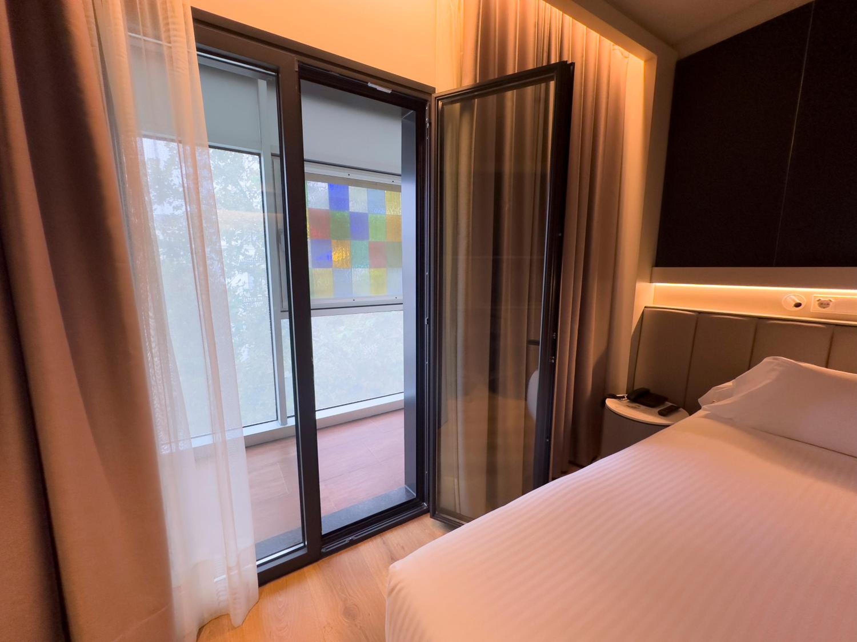 Deluxe Double Room with Balcony