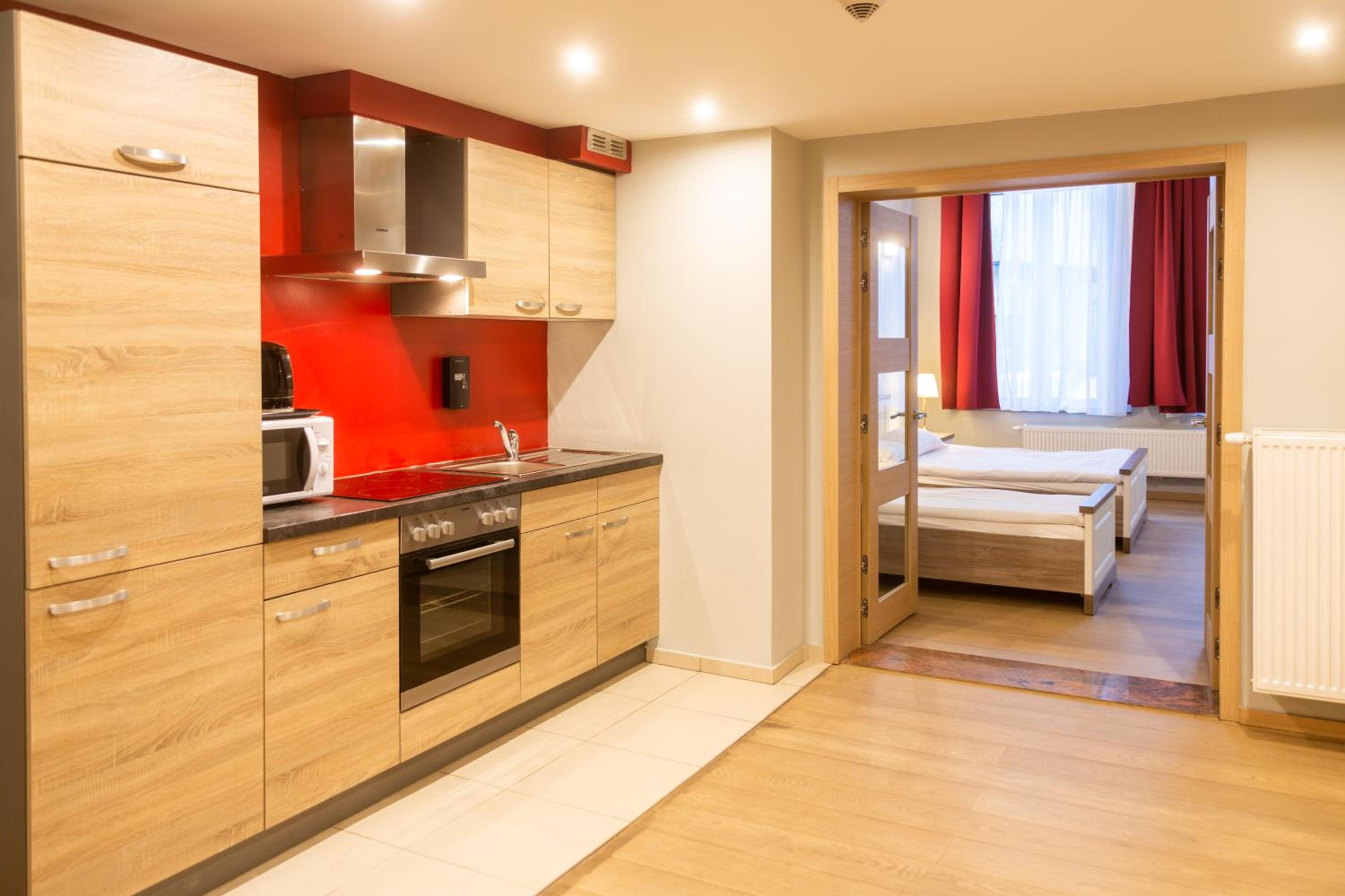 Deluxe Apartment (1 - 7 adults)