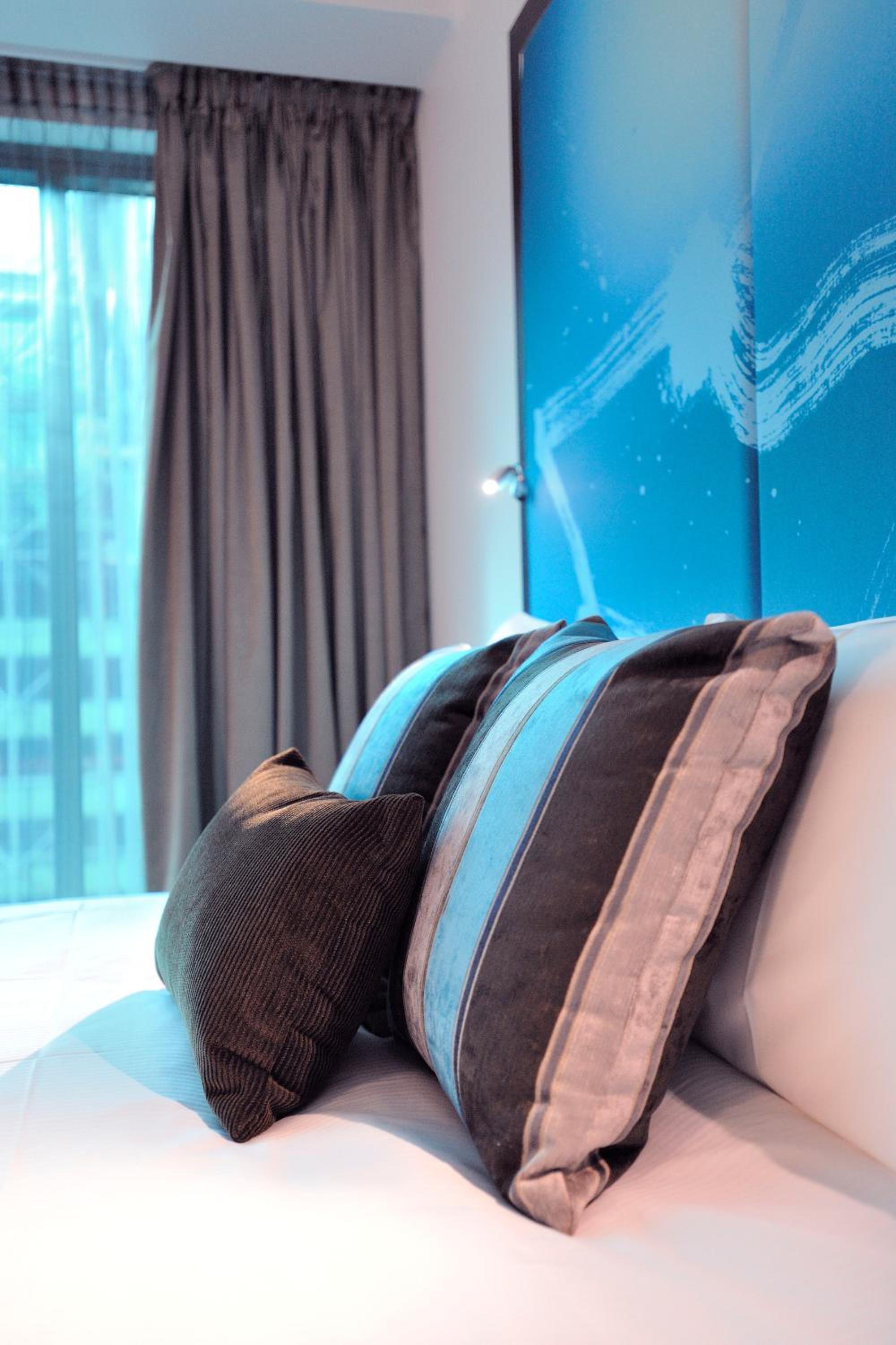 Deluxe Room with King Bed