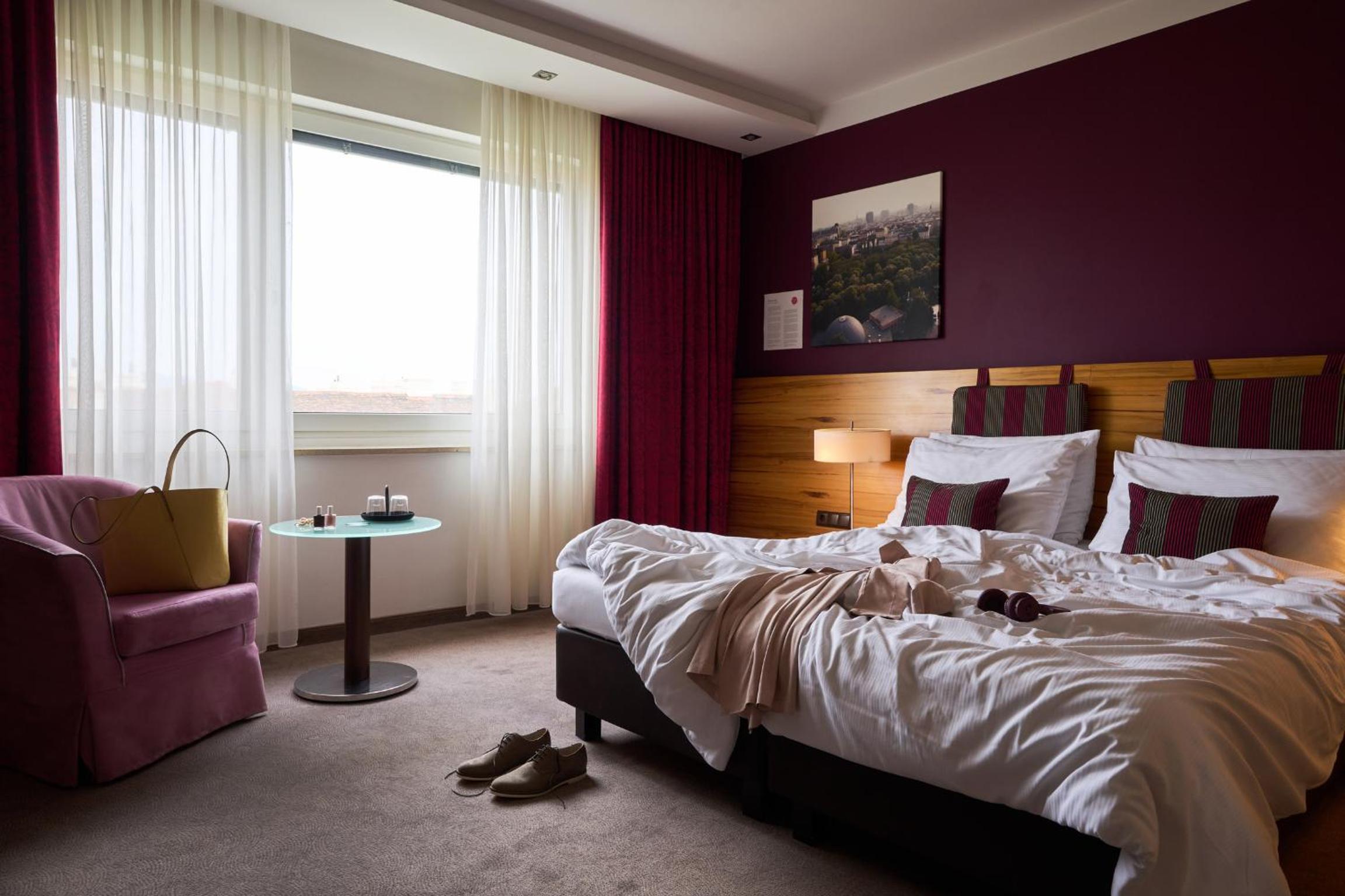 Superior Double Room with Courtyard View