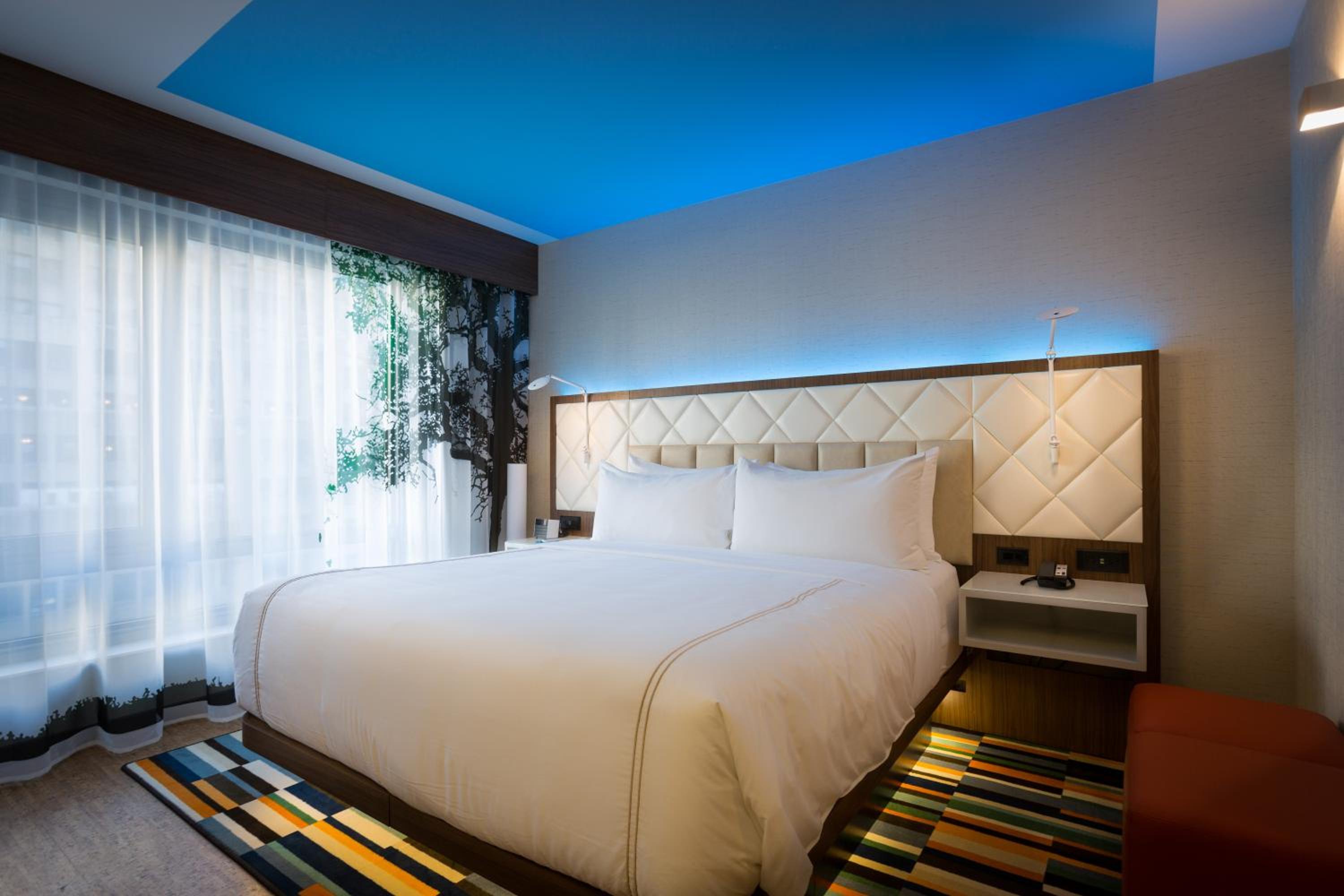 Premium King Room