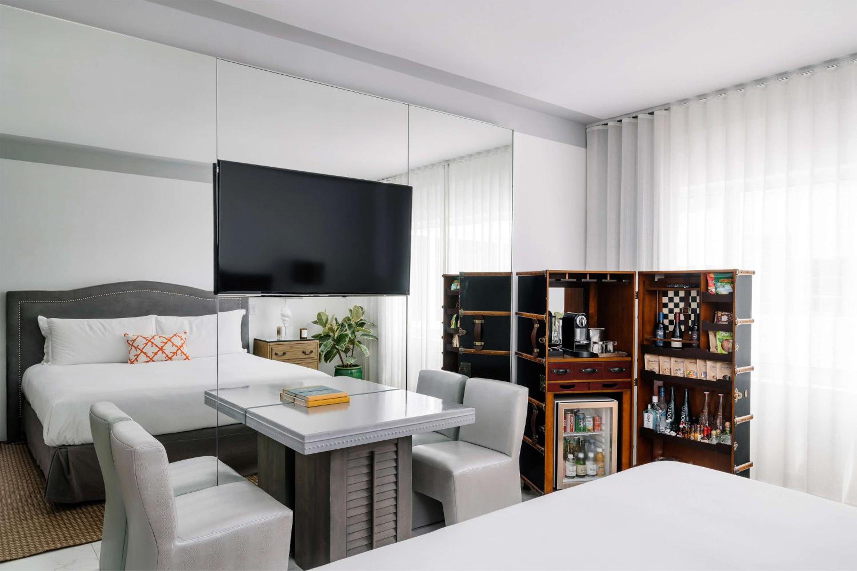 King Room