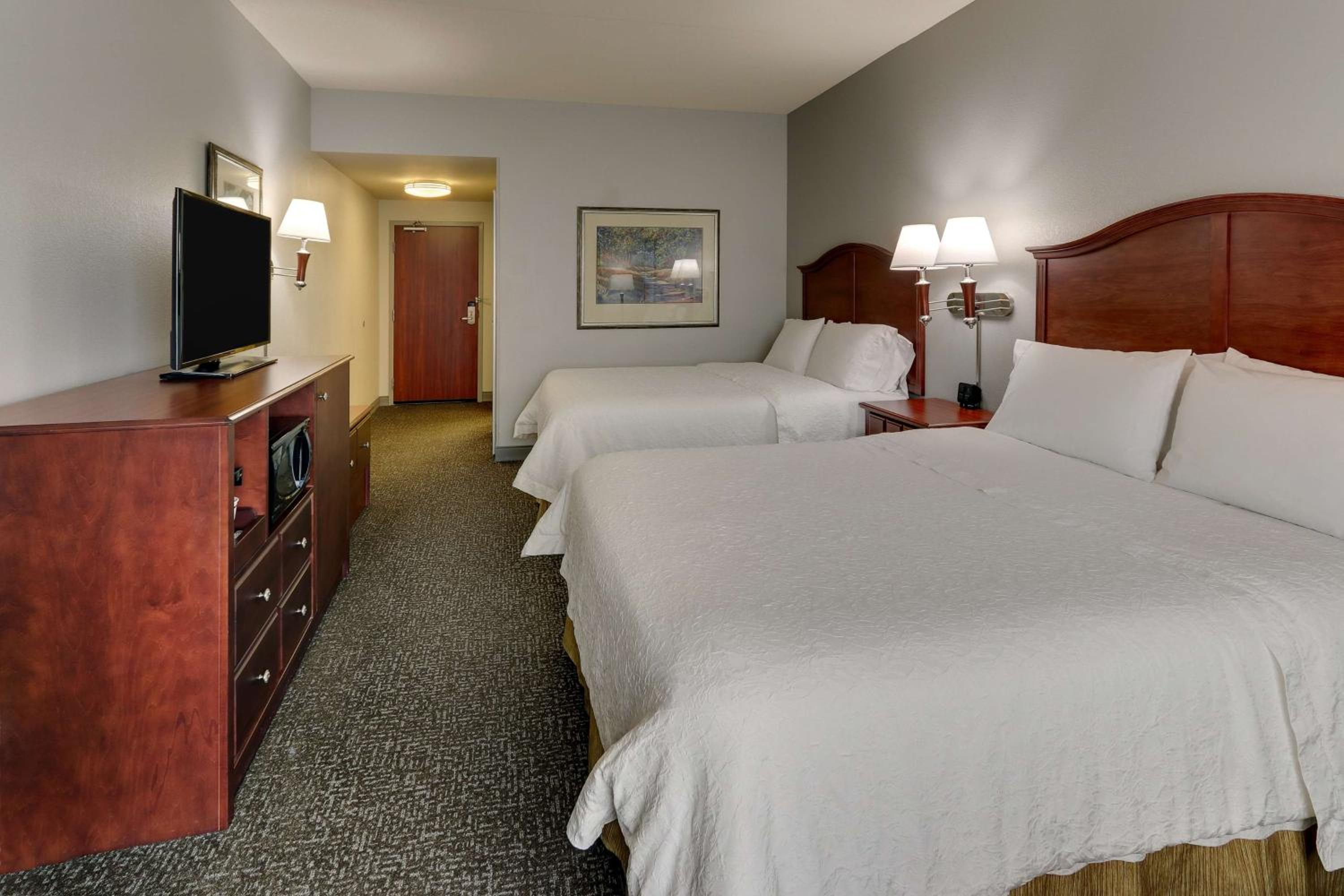 Queen Room with Two Queen Beds - Hearing Access/Non-Smoking