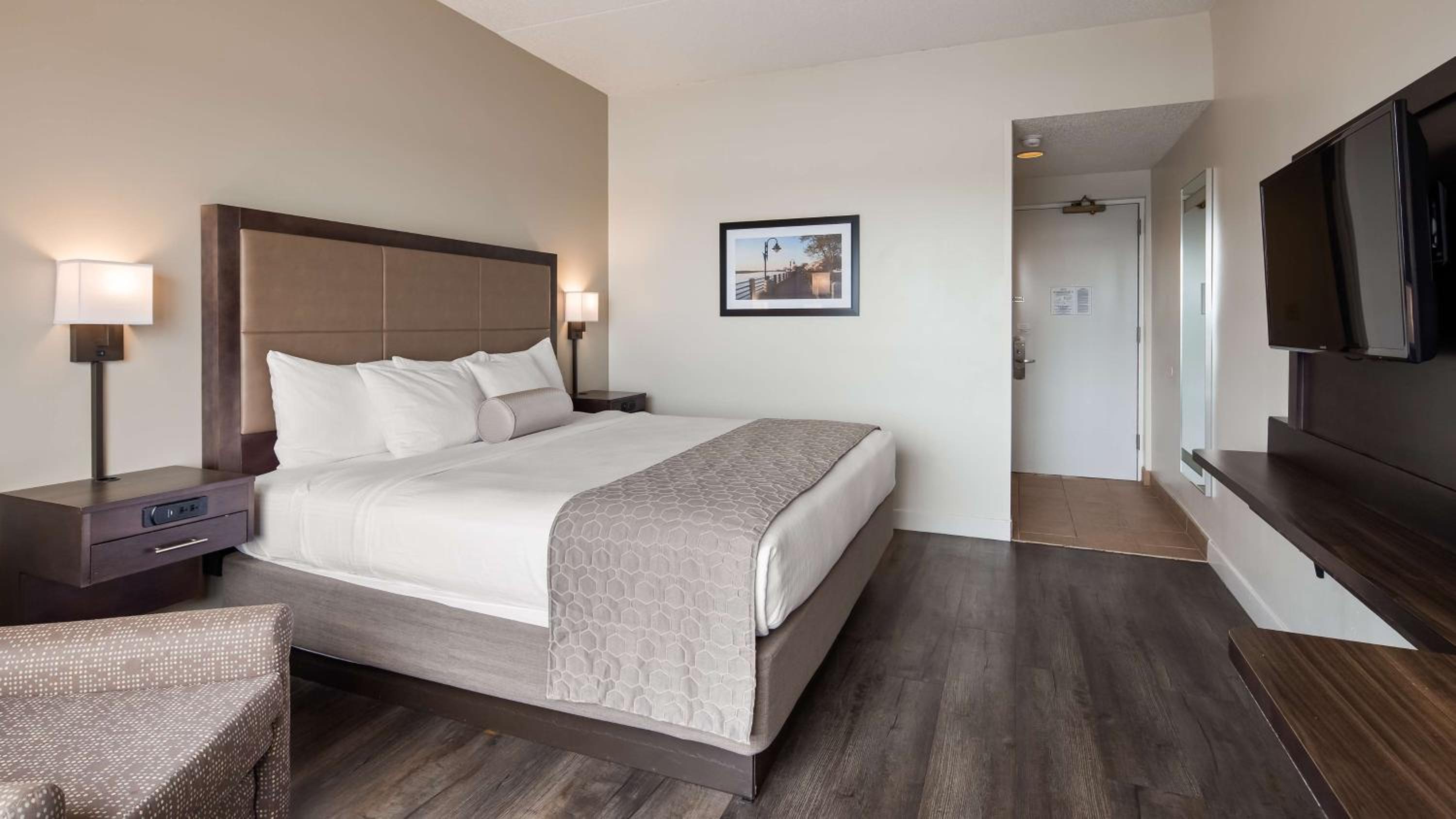 King Room - Non-Smoking