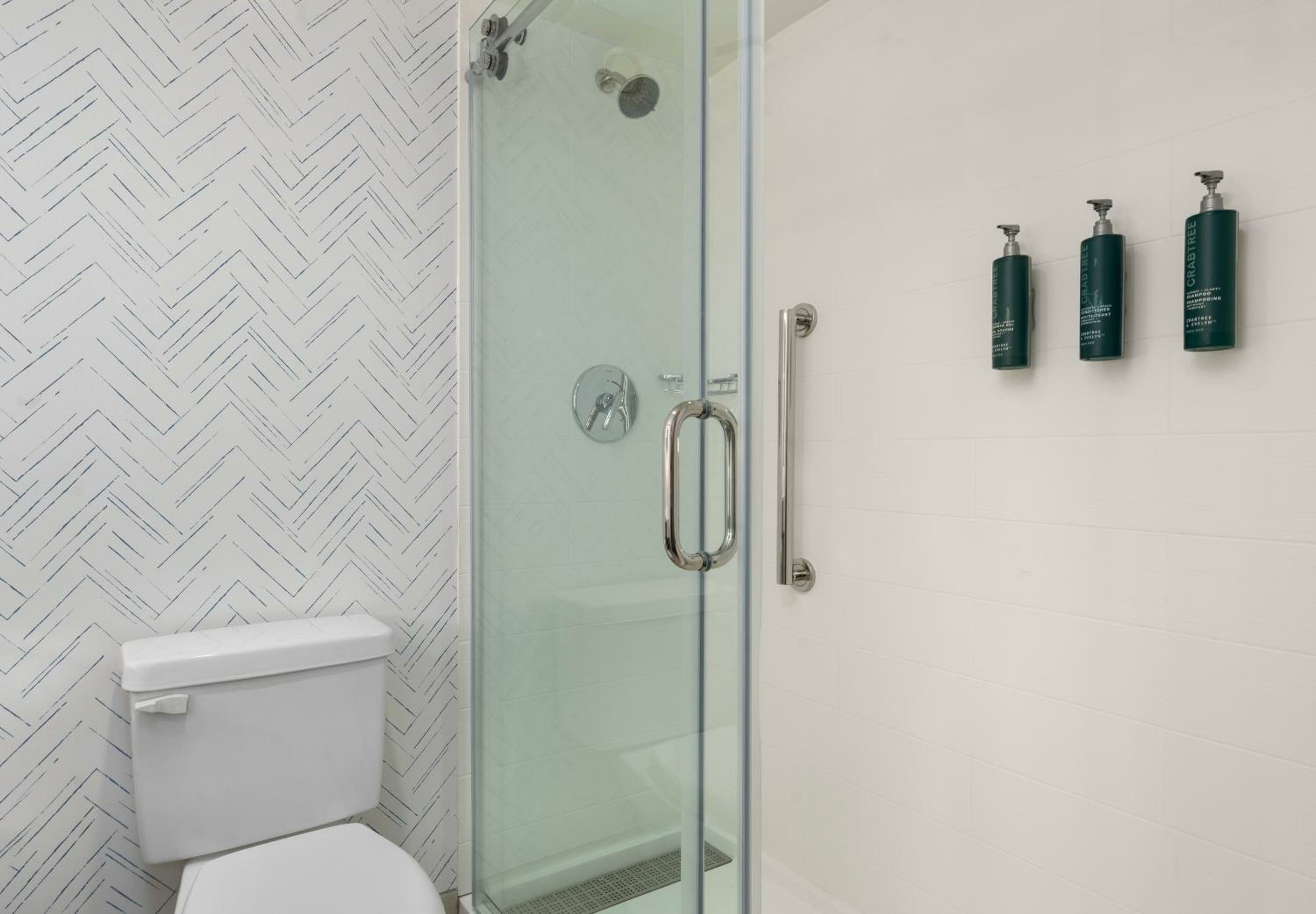 King Room with Sofa Bed - Non-Smoking