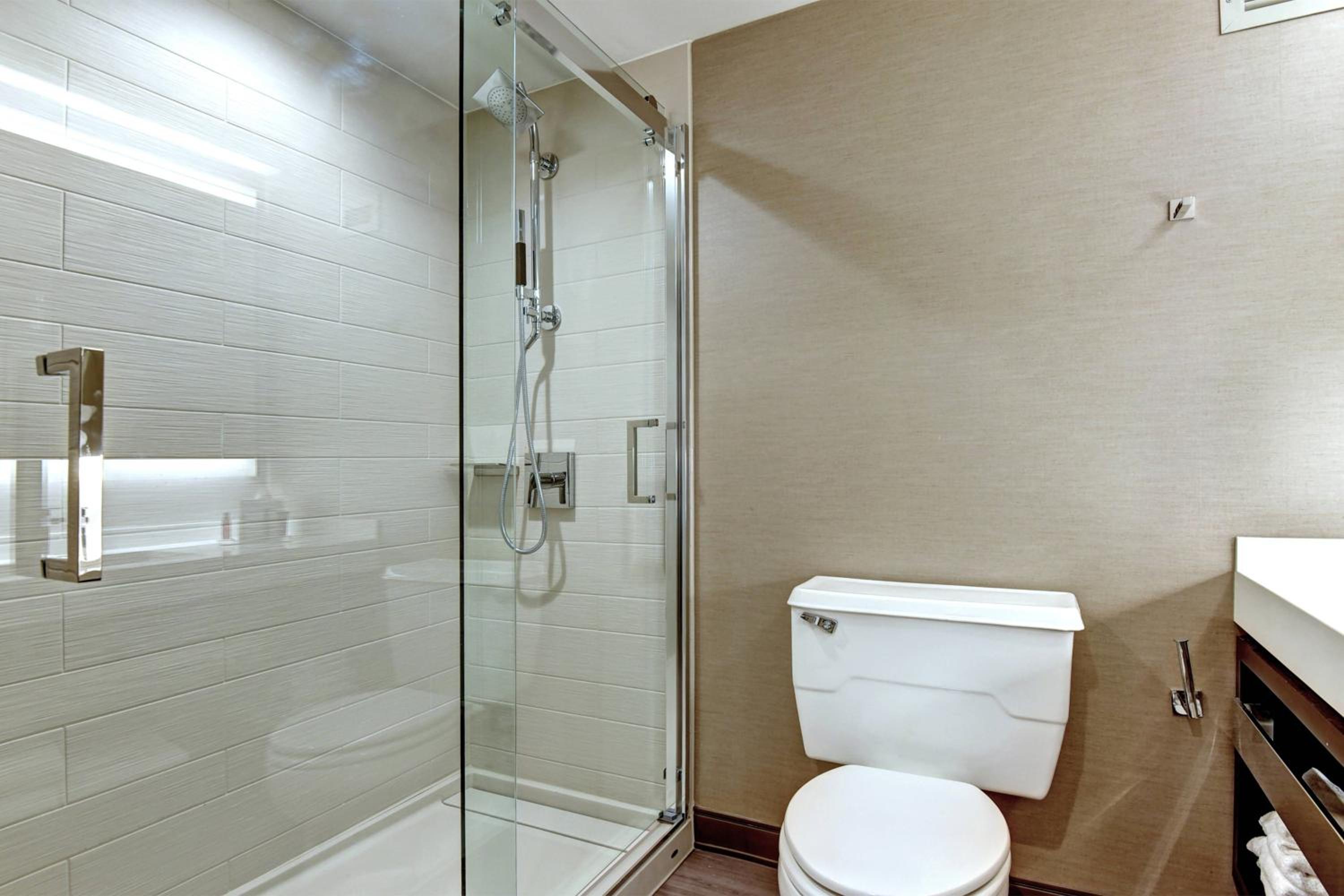 King Room with Sofa Bed