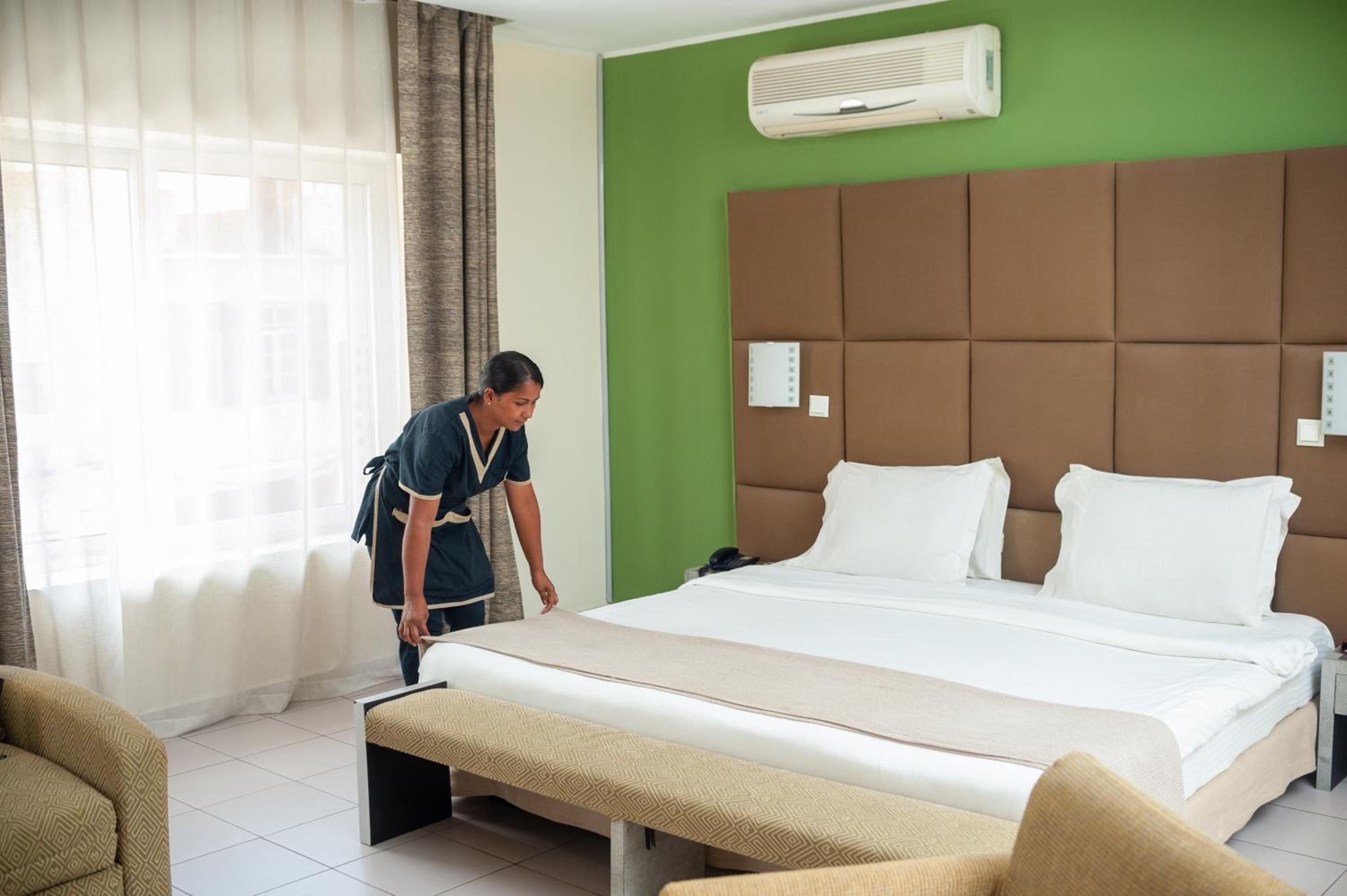 Junior Suite with Club Lounge Access