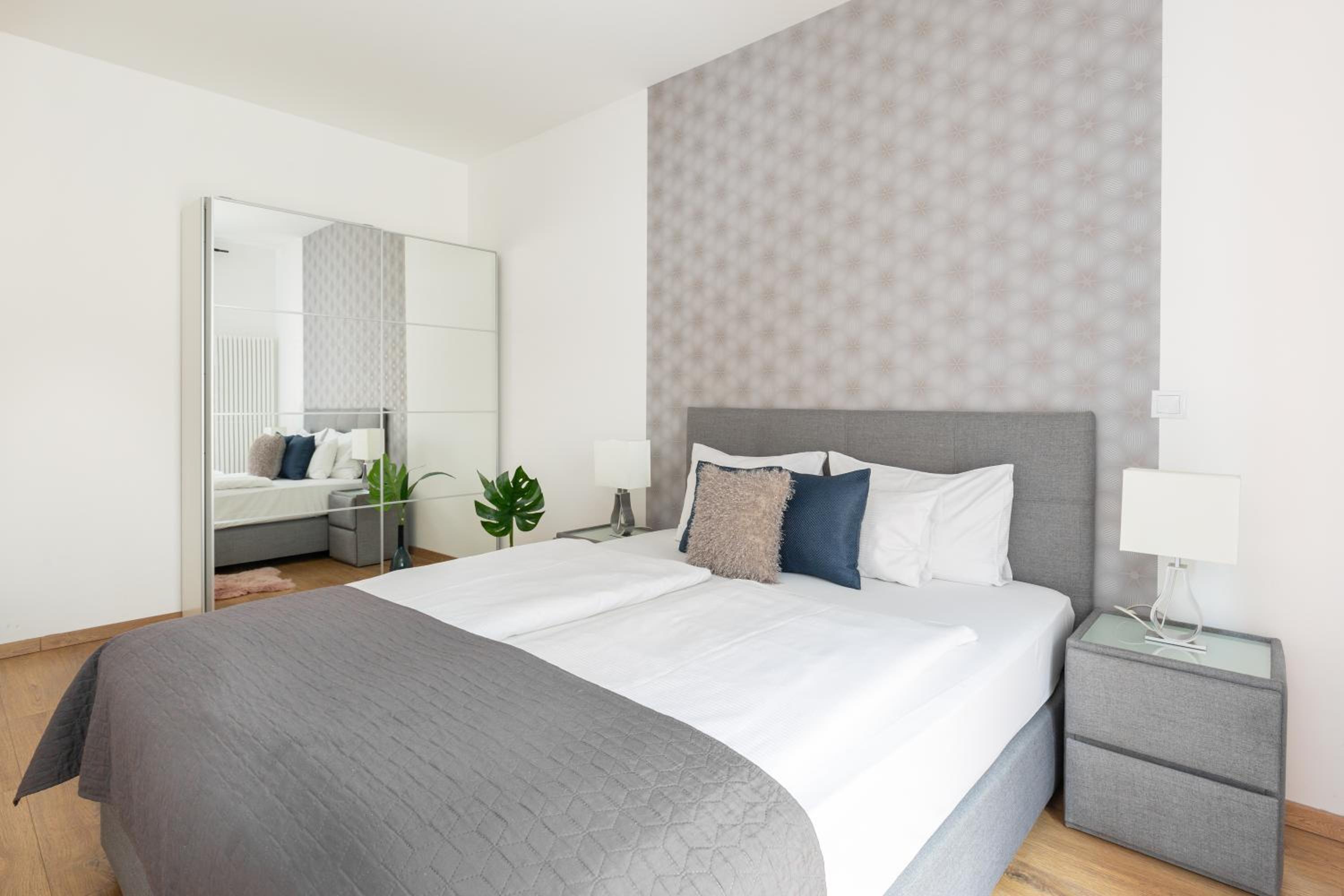 Superior Apartment with Balcony