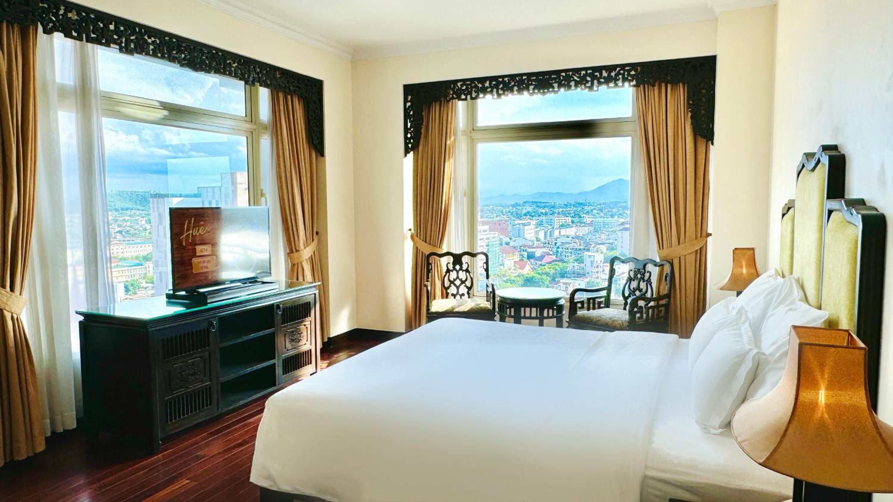 Deluxe Double City View