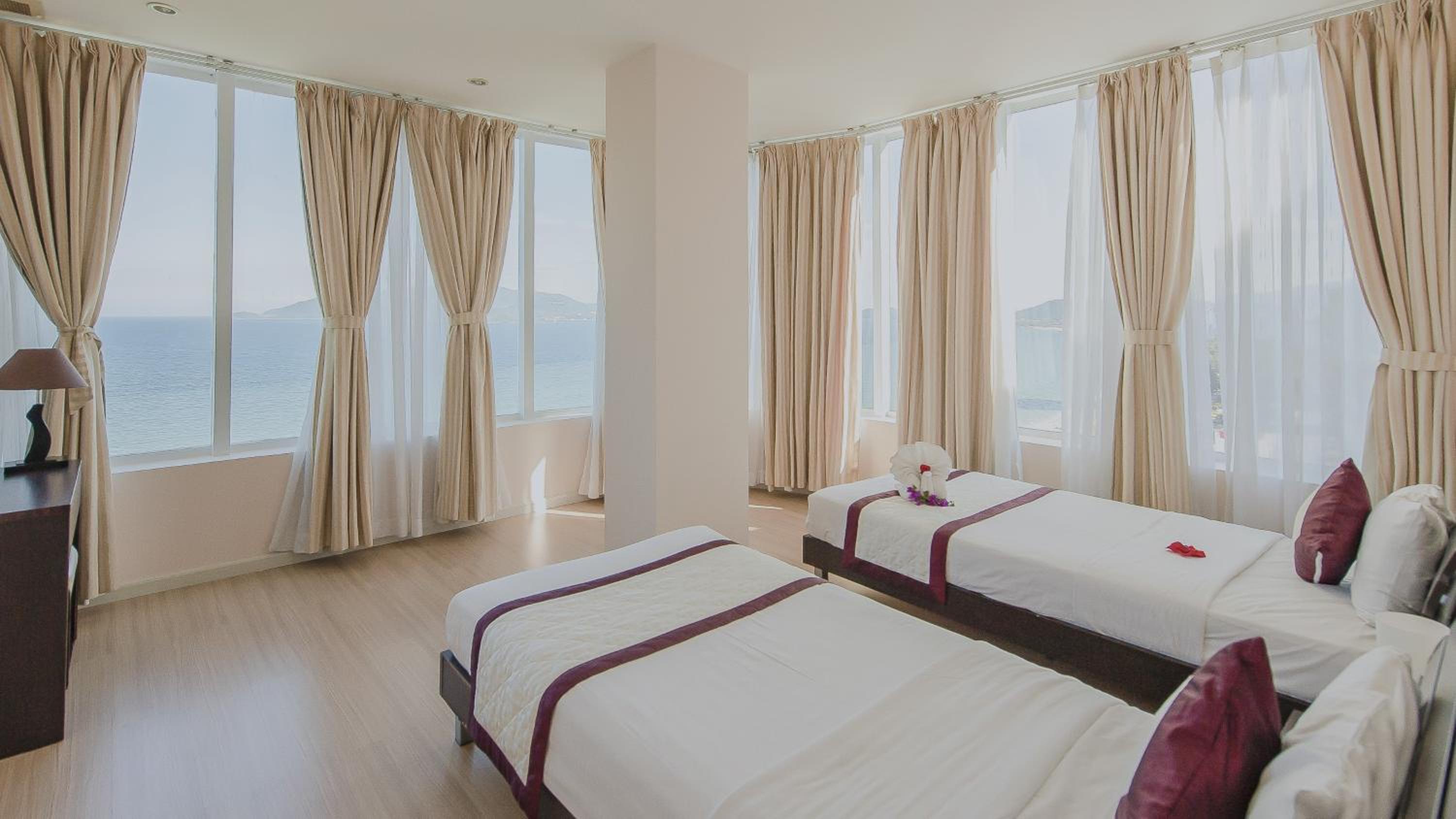 Two-Bedroom Apartment with Sea View