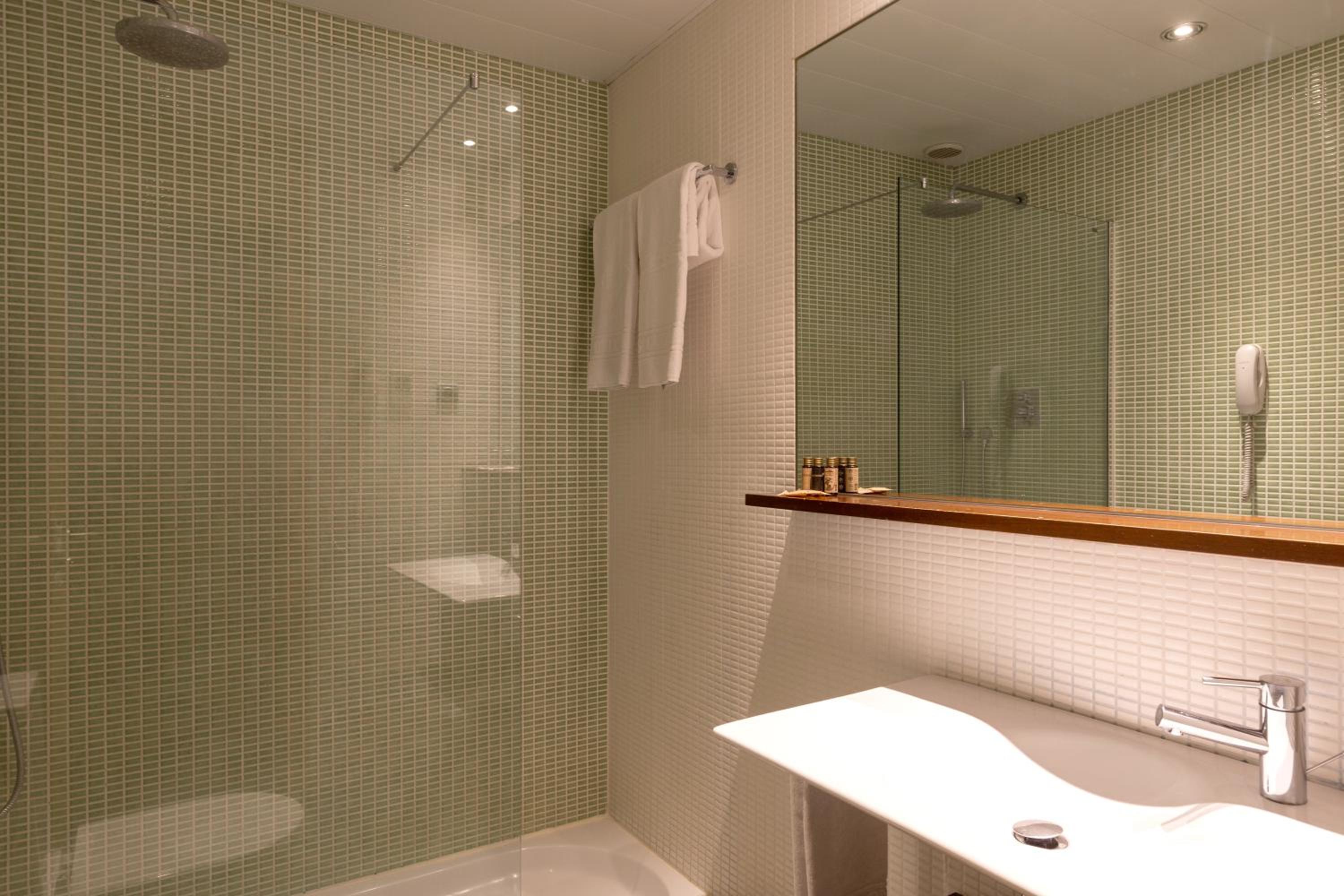 Double or Twin Room with Terrace