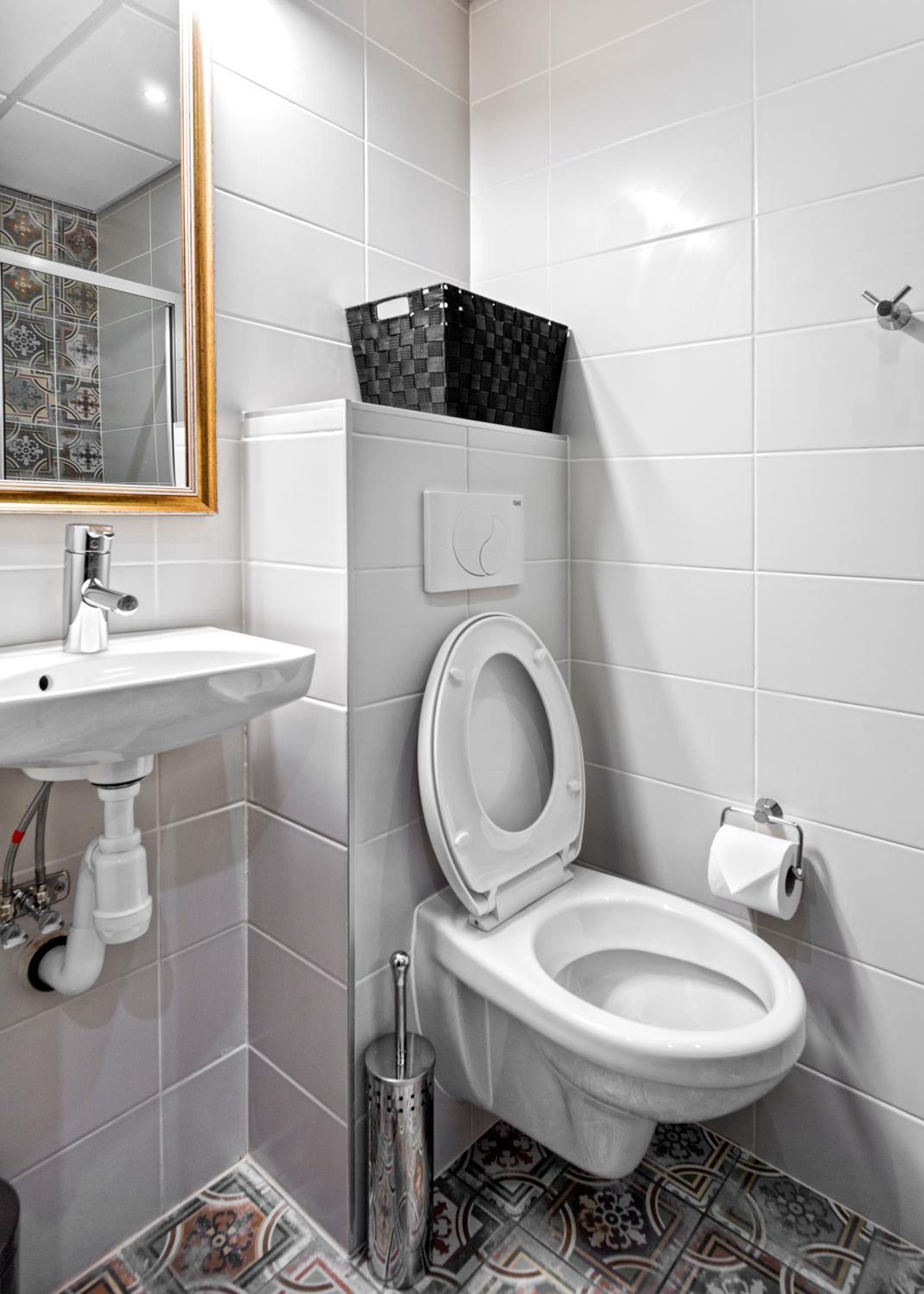 Single Room without Window