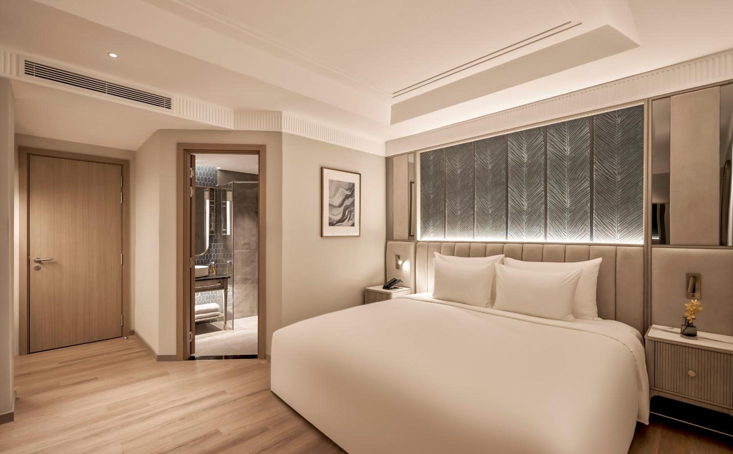 Executive Connecting Room