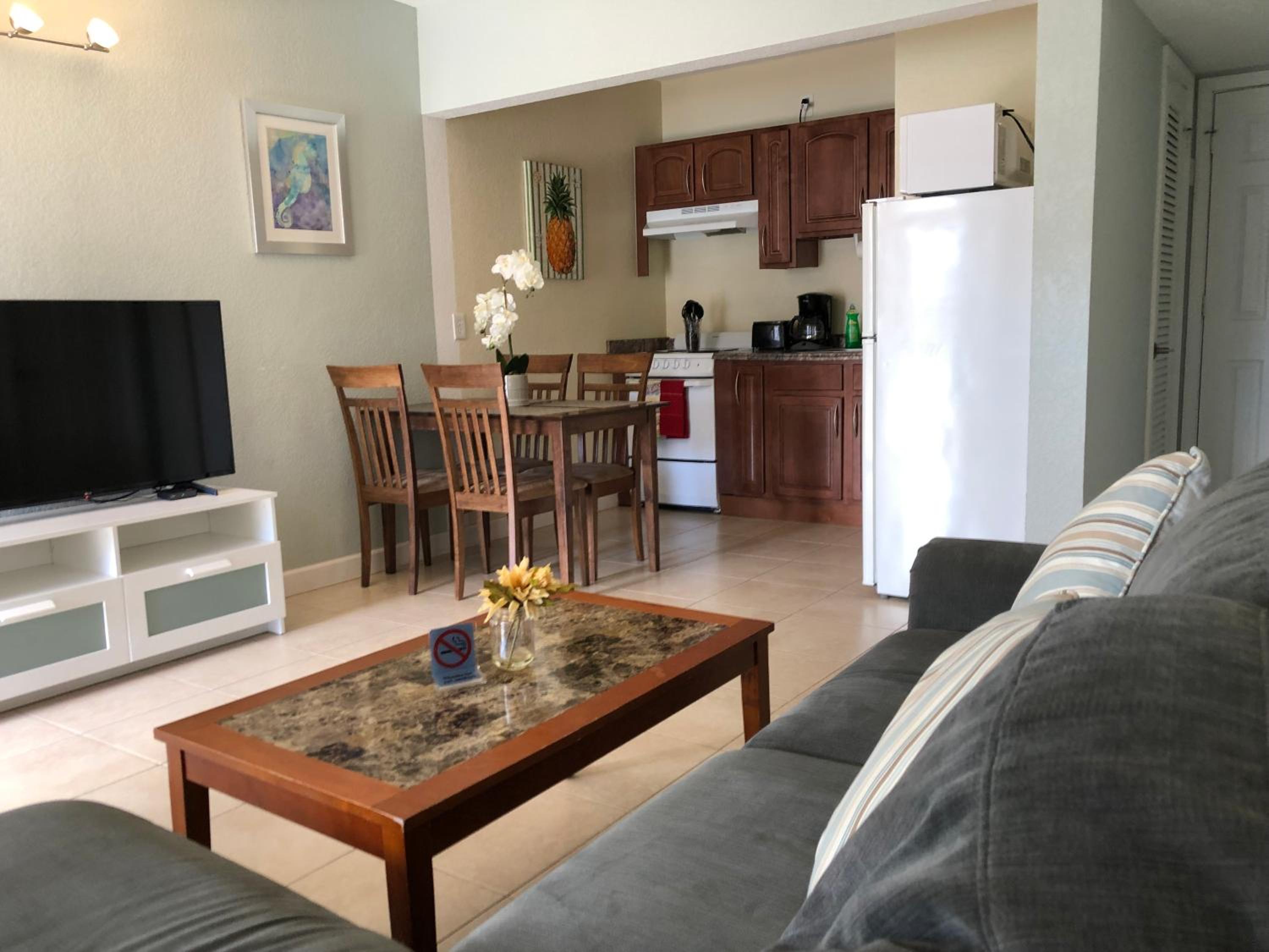 One-Bedroom Suite
