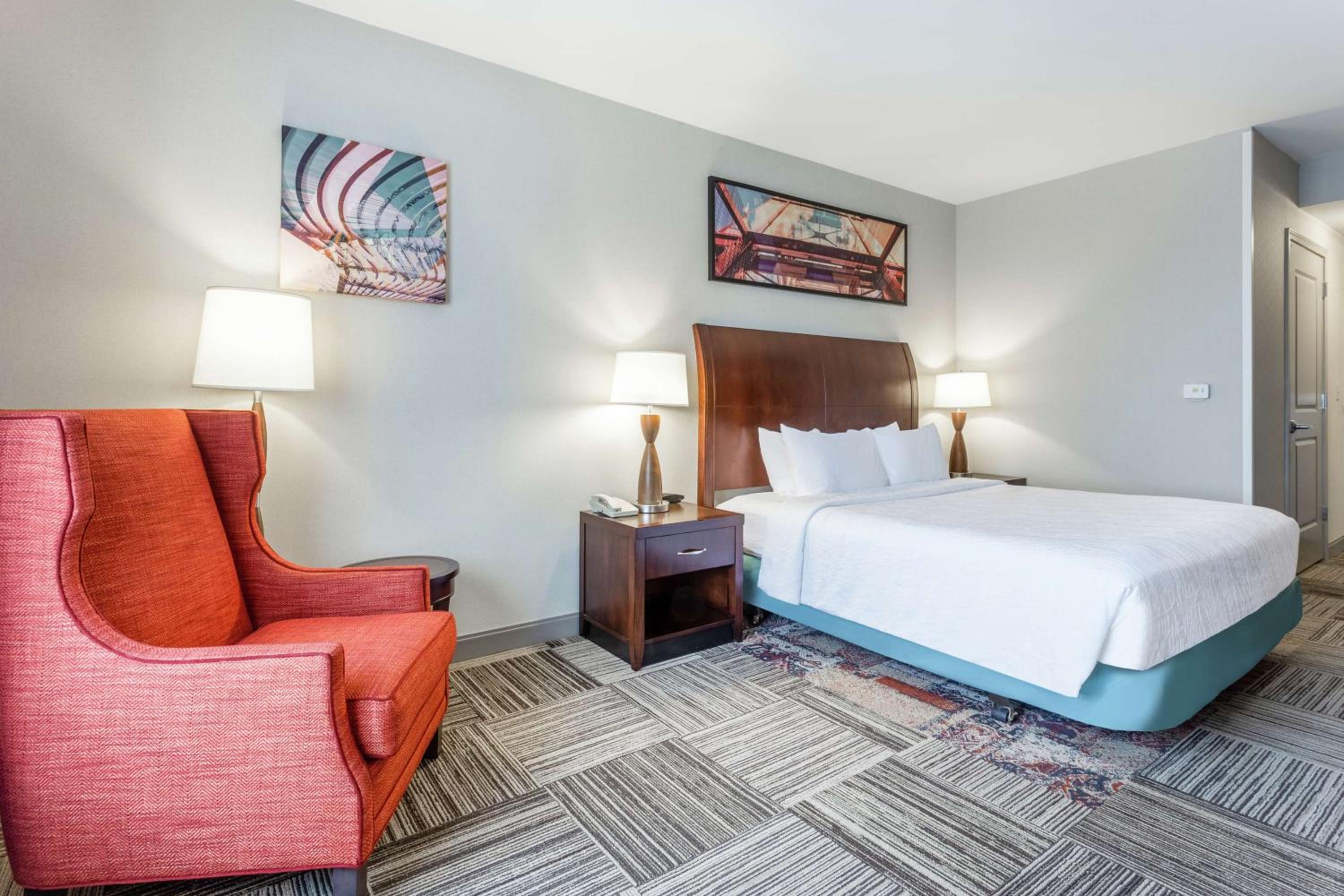 Premium King Room