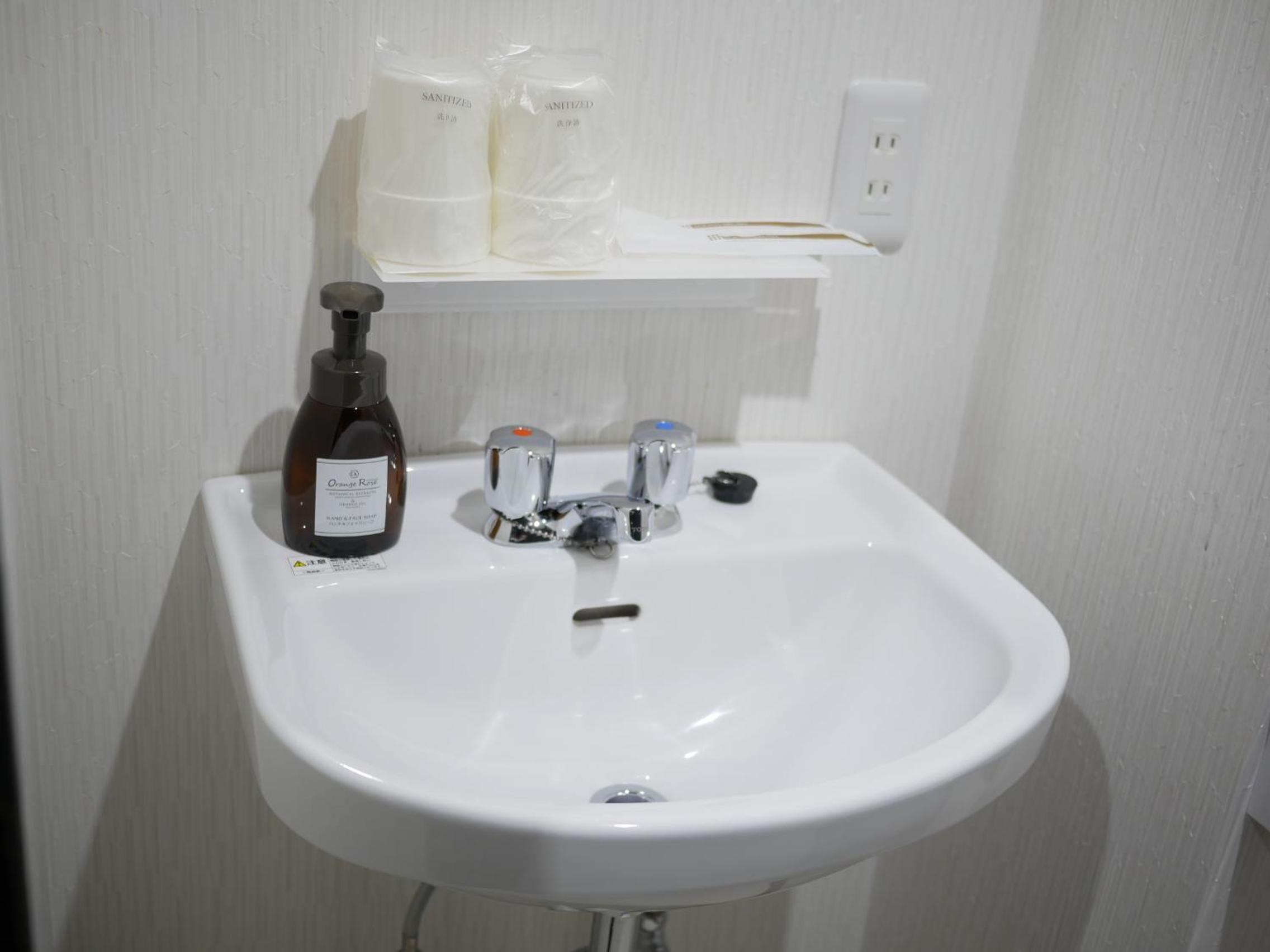 Triple Room with Shower