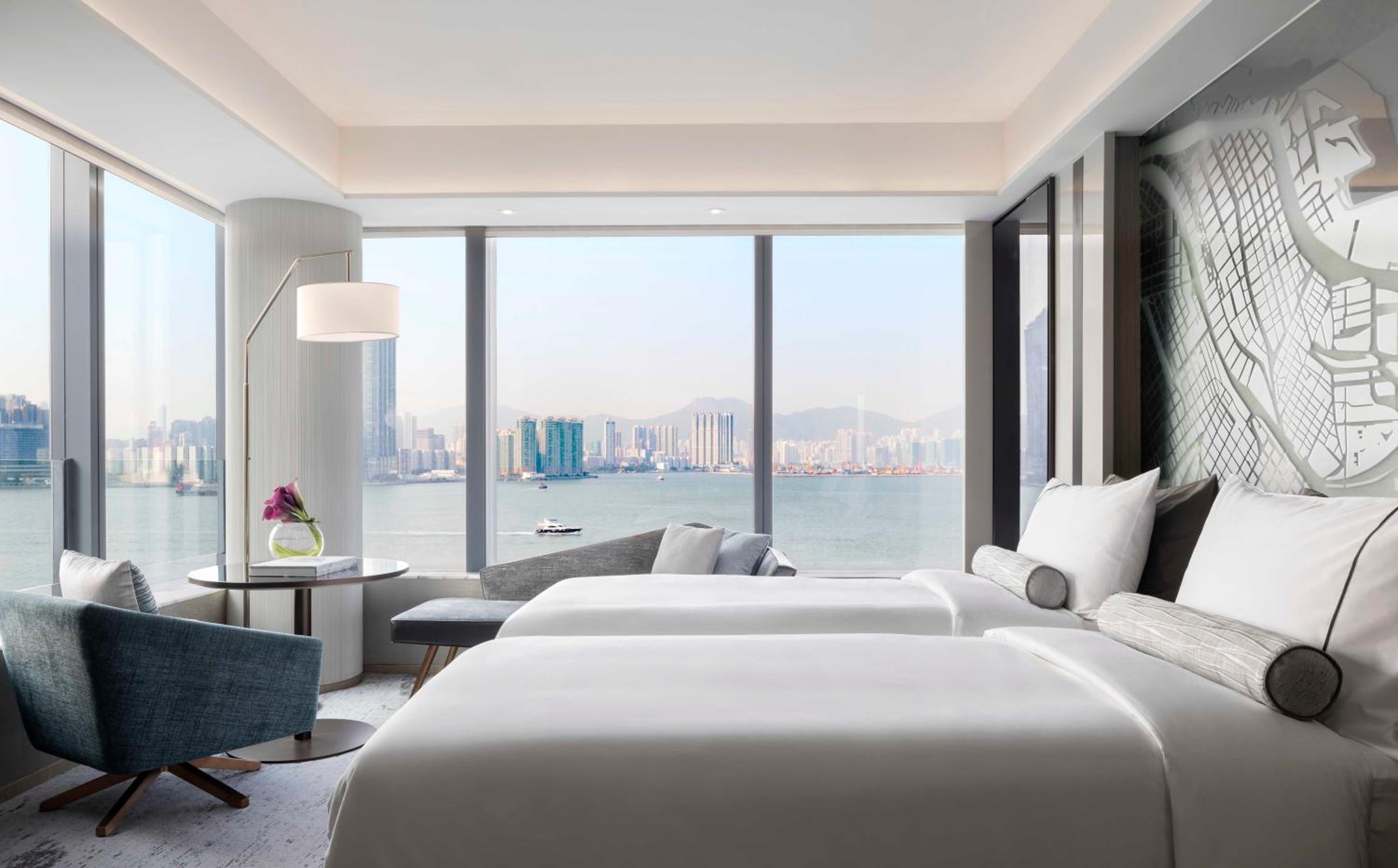 Deluxe Twin Room with Harbor View