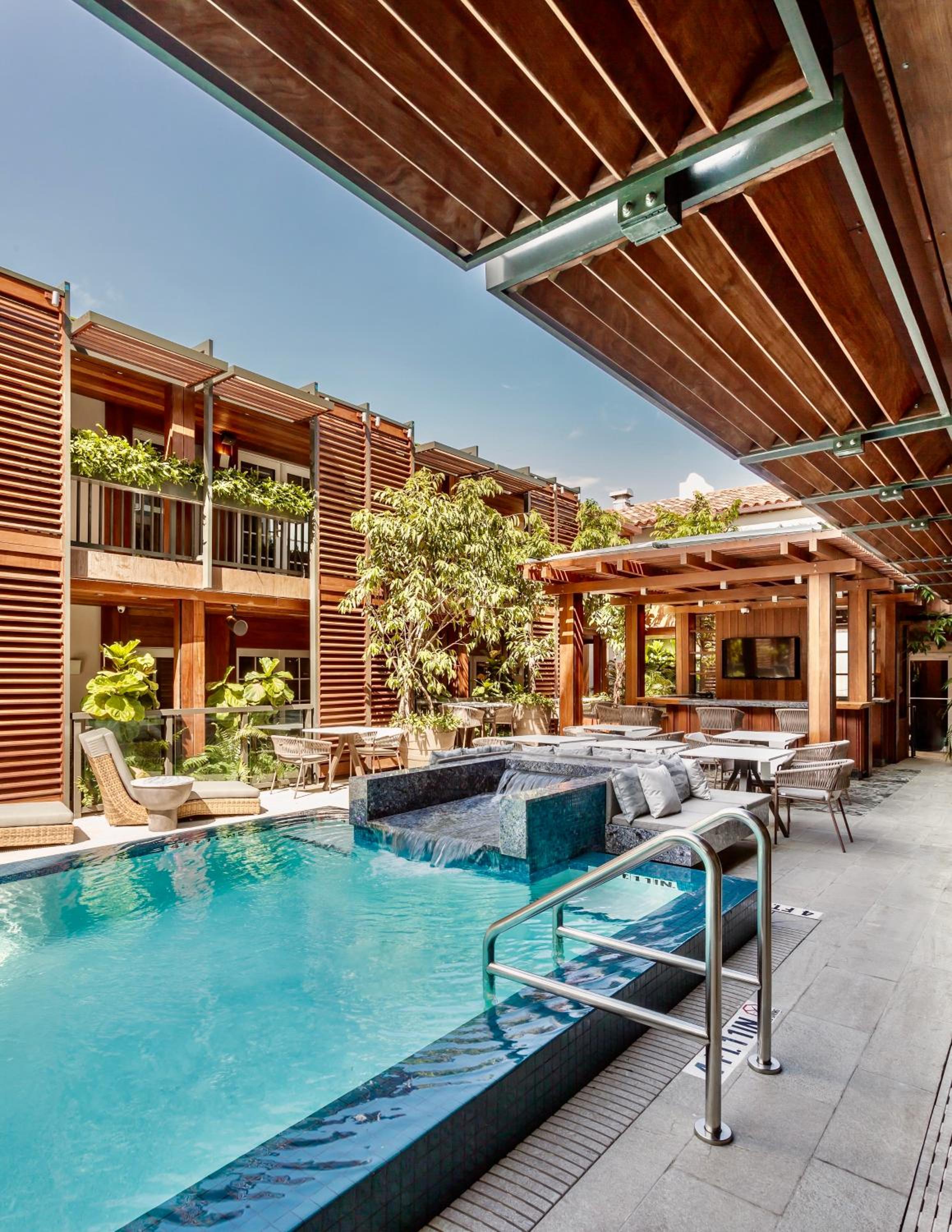 King Room with Pool View