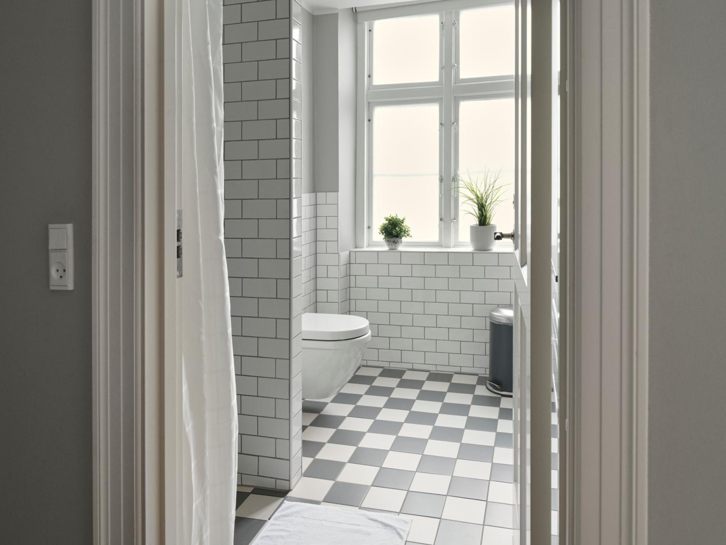 Deluxe Two-Bedroom Apartment