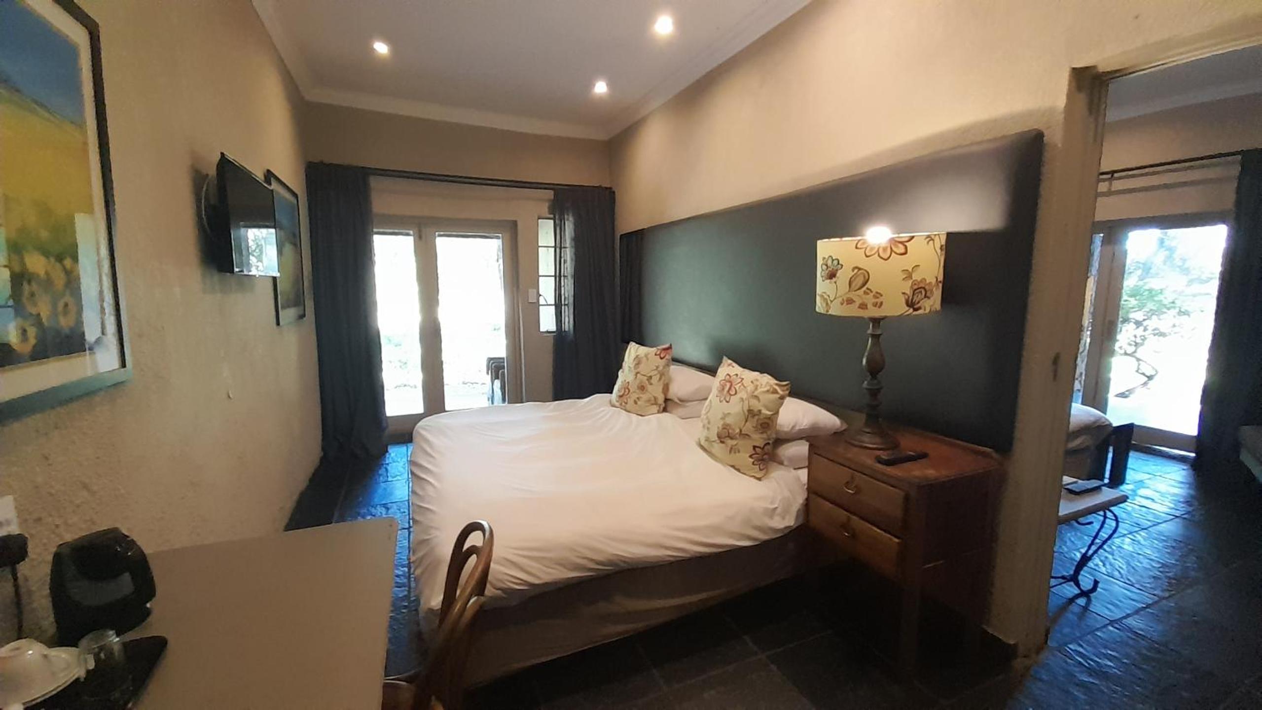 Executive Family Room