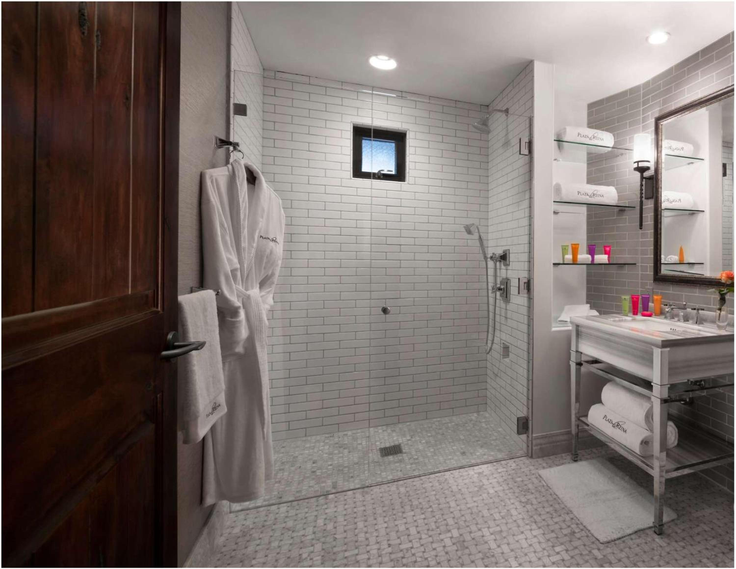 Signature 1 Bedroom Suite