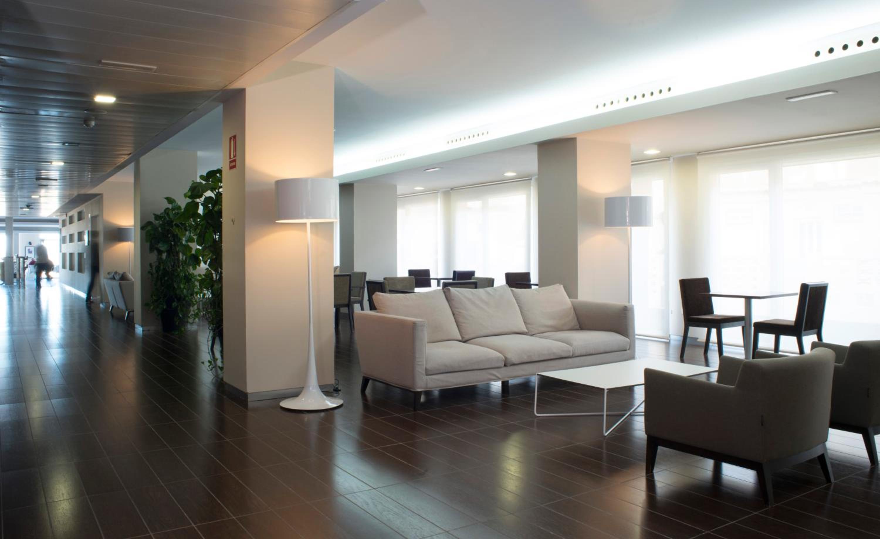 Apartment (3 Adults + 1 Child)