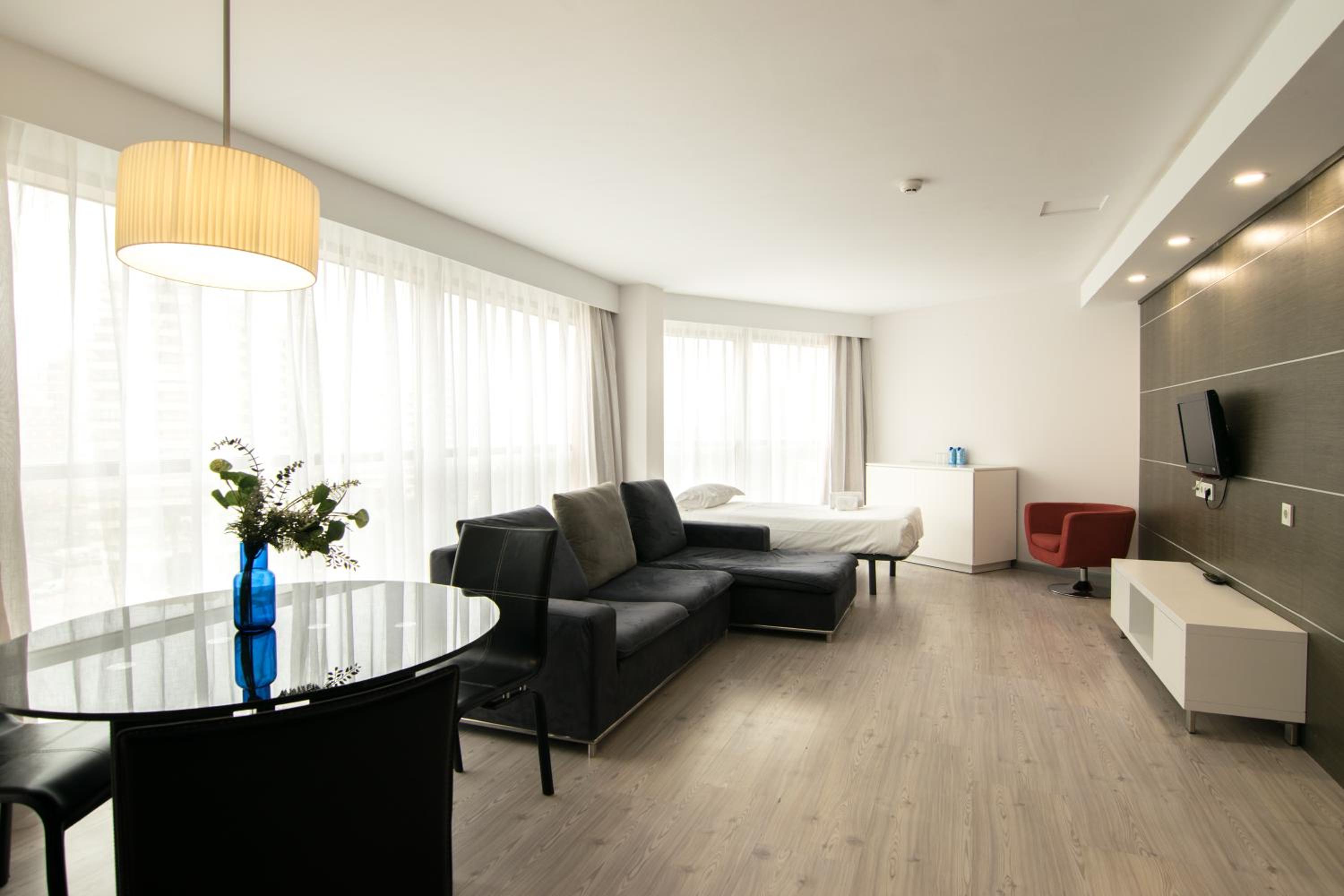 Junior Suite (2 Adults)